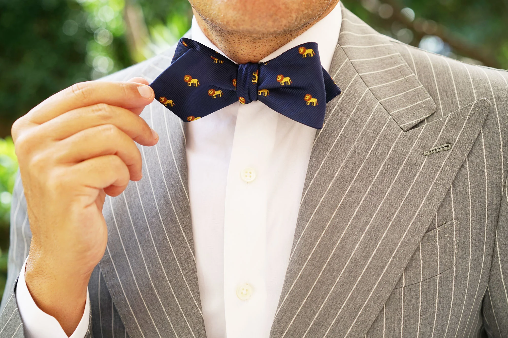African Lion Diamond Self Bow Tie - Image 10