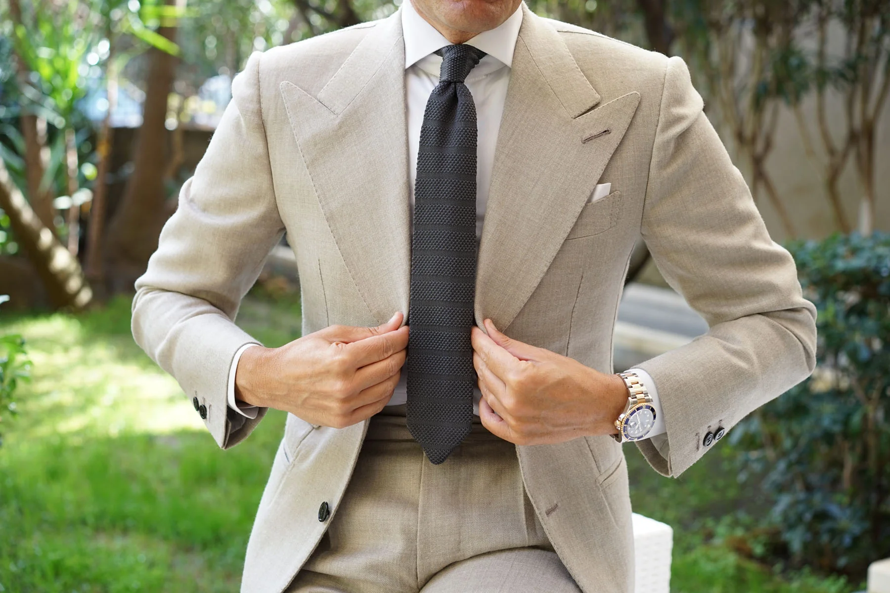 Alaskan Grey Knitted Tie - Image 3