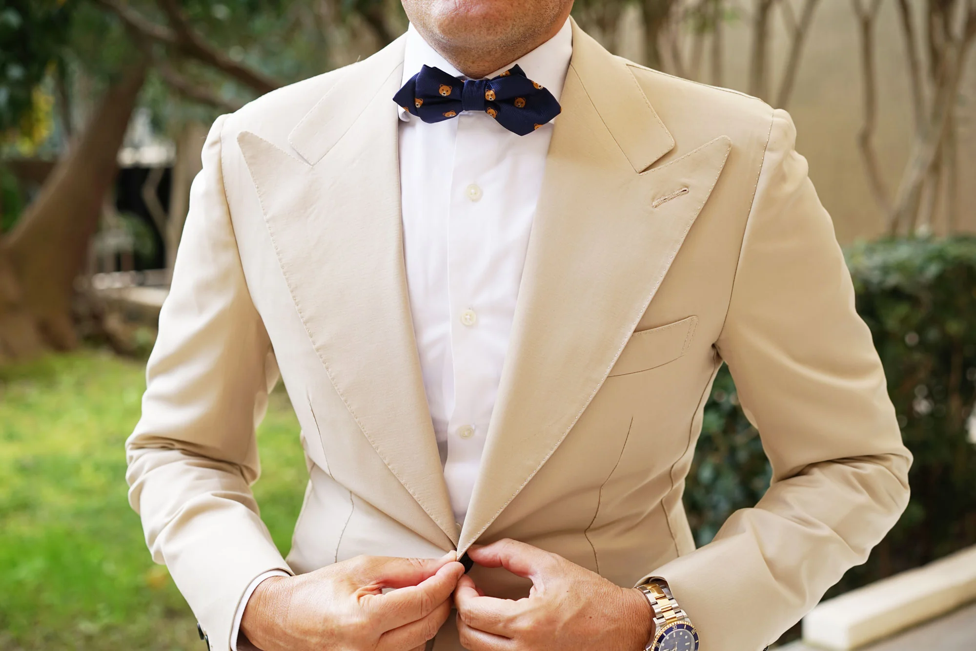 American Brown Bear Diamond Bow Tie - Image 3