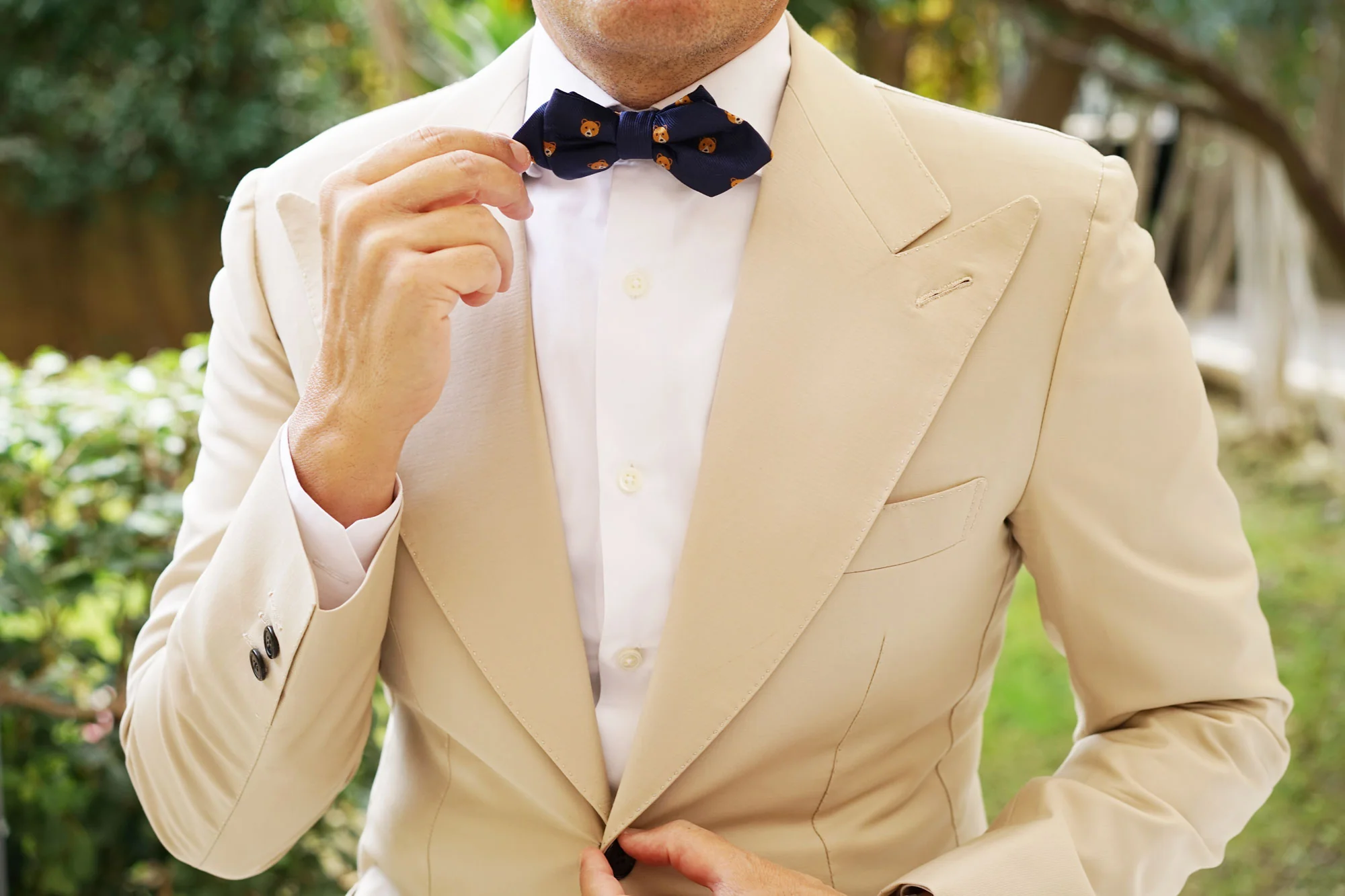 American Brown Bear Diamond Bow Tie - Image 6