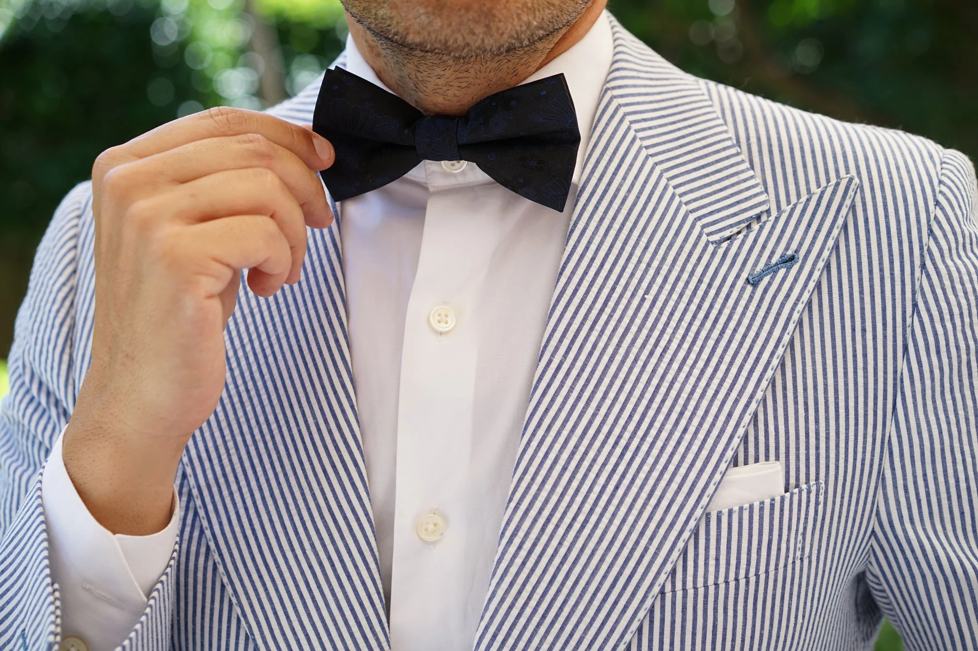 Asagao Midnight Blue-Black Floral Bow Tie - Image 5