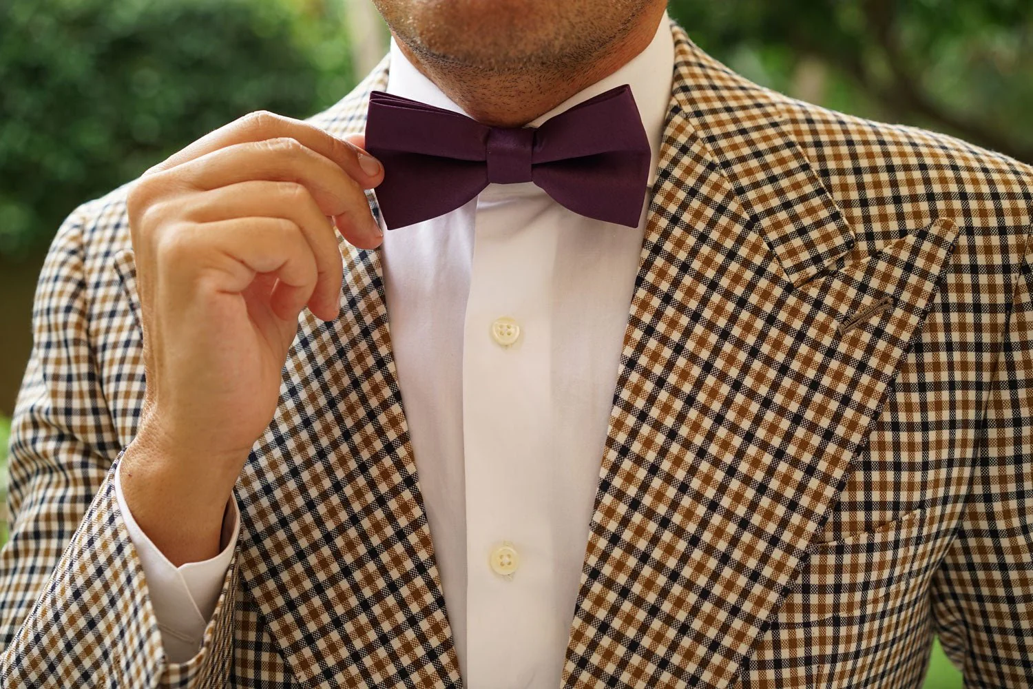 Aubergine Purple Satin Bow Tie - Image 8