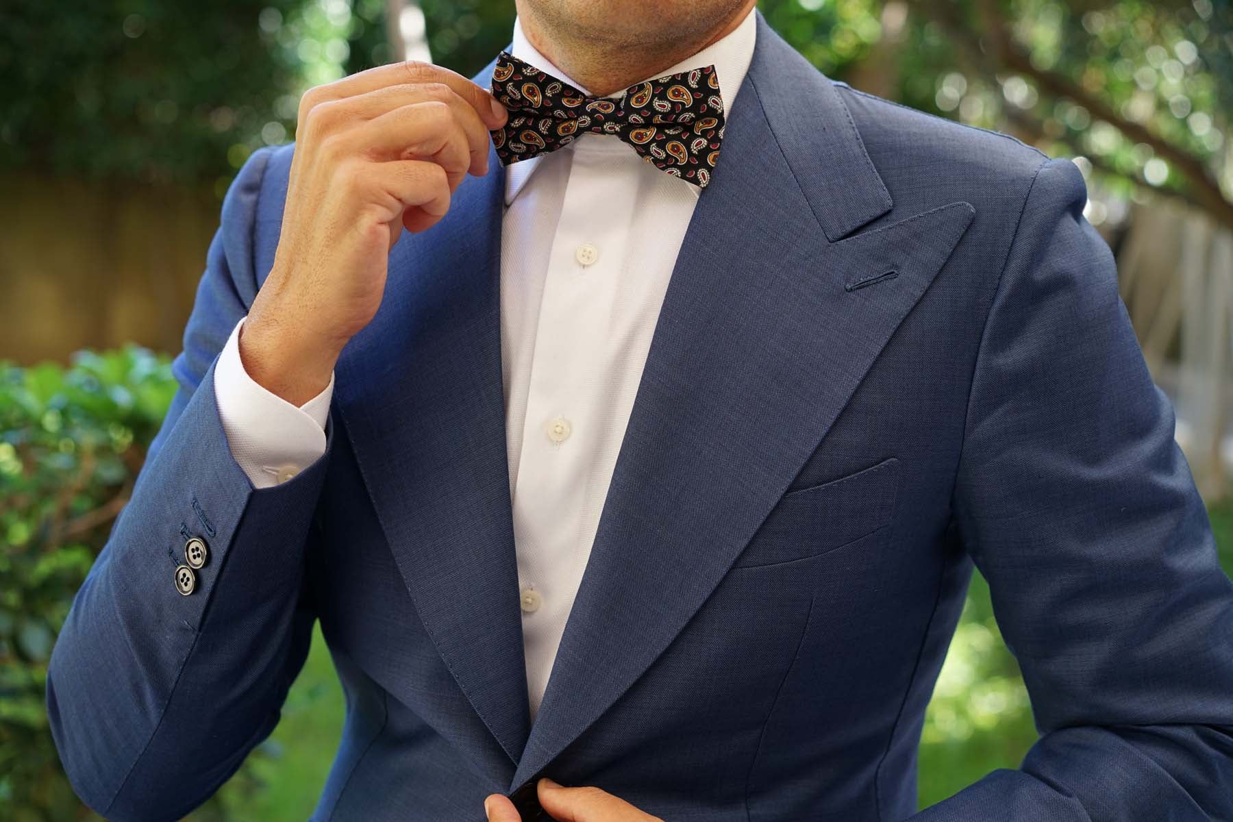 Azerbaijan Paisley Bow Tie - Image 3