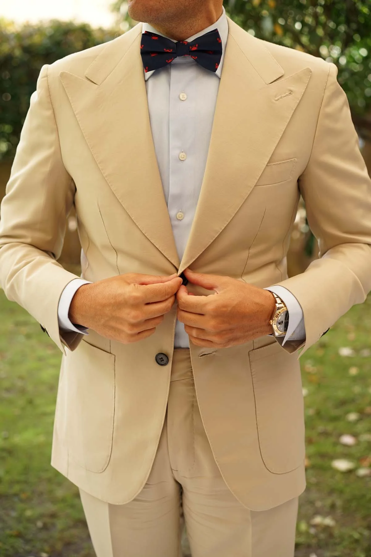 Beach Sand Crab Bow Tie - Image 4
