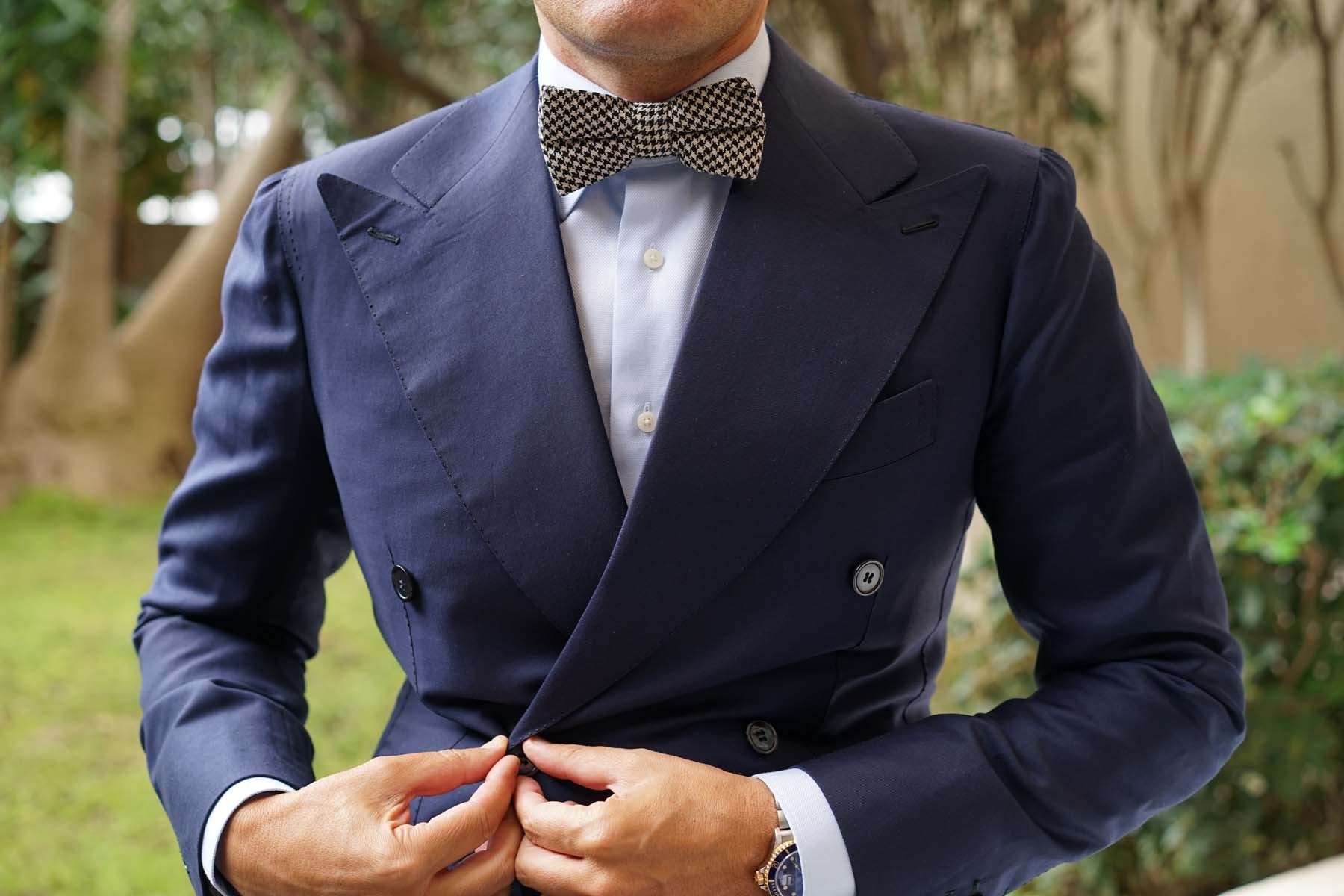 Black Houndstooth Spider Linen Bow Tie - Image 6