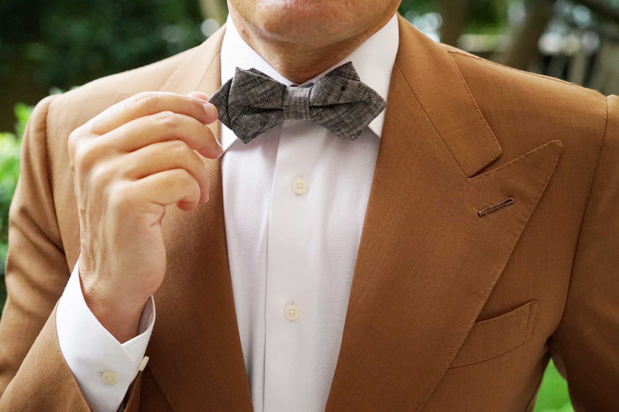 Black Linen Chambray Diamond Bow Tie - Image 8