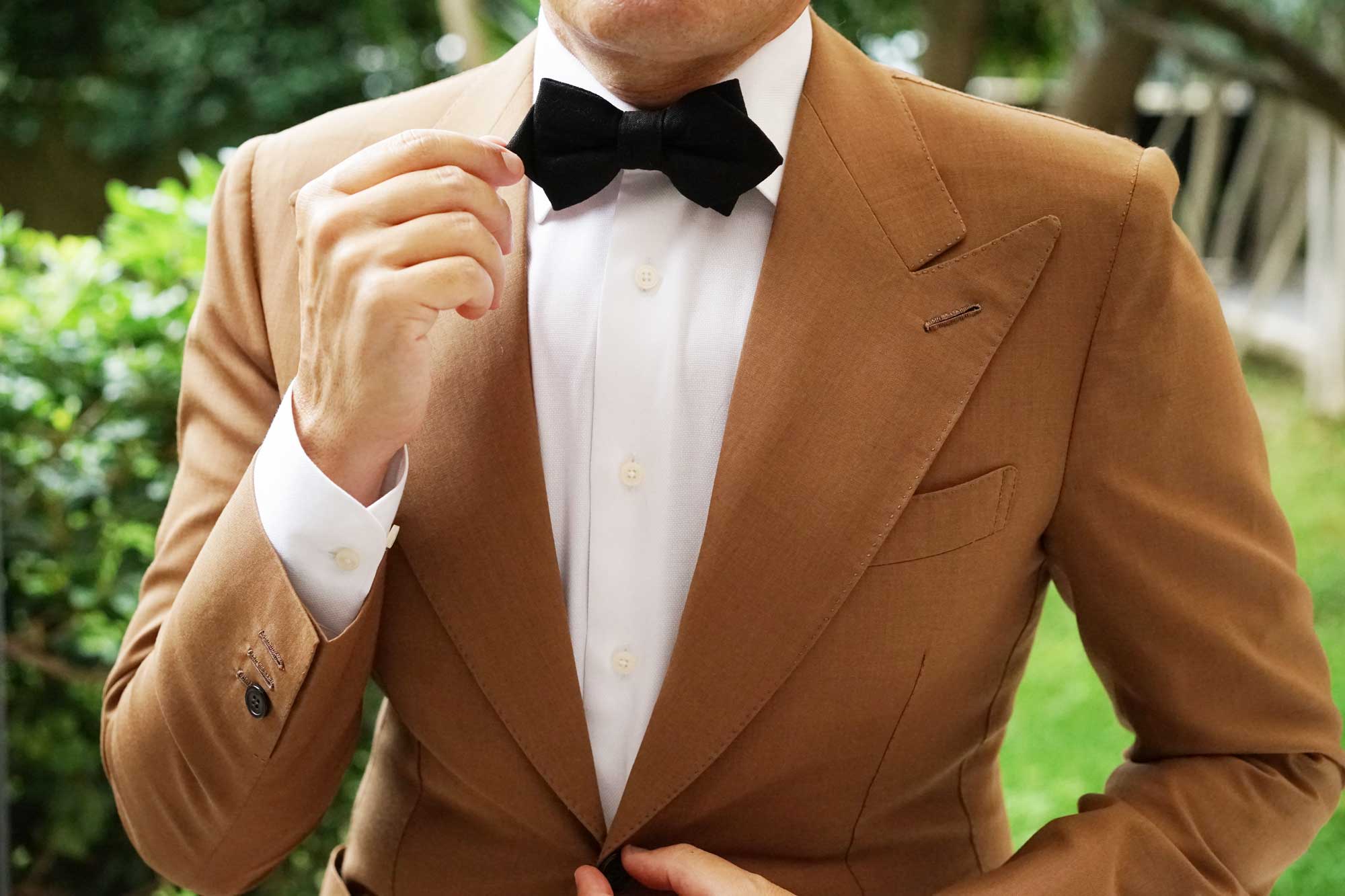 Black Linen Diamond Bow Tie - Image 6