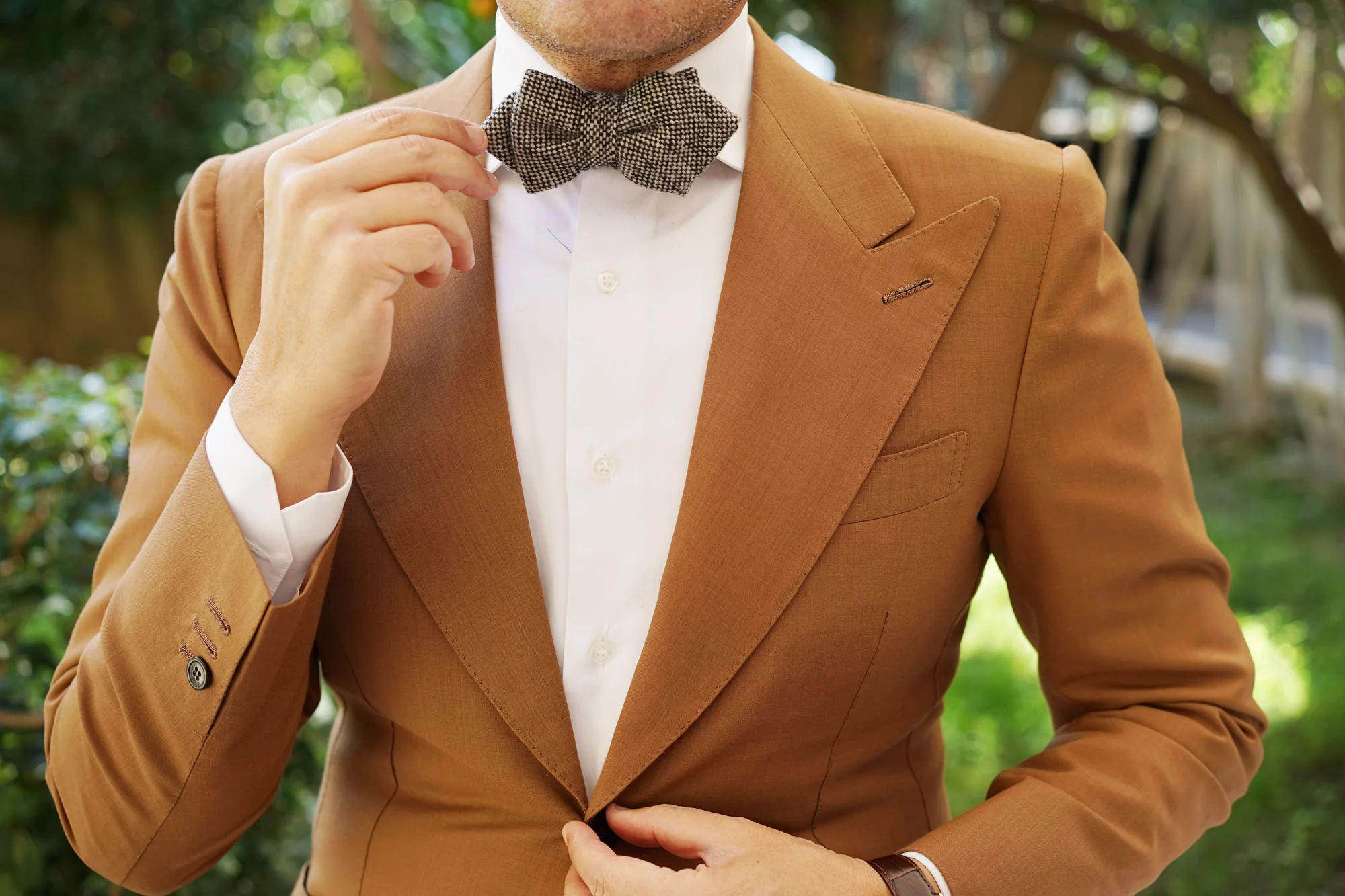 Black Porcupine English Wool Diamond Bow Tie - Image 5