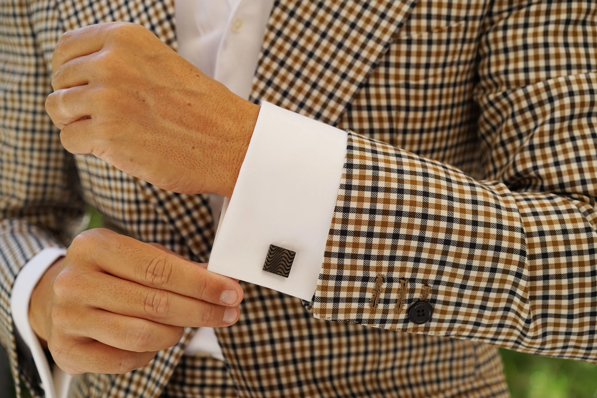 Black Square Wave Cufflinks - Image 8