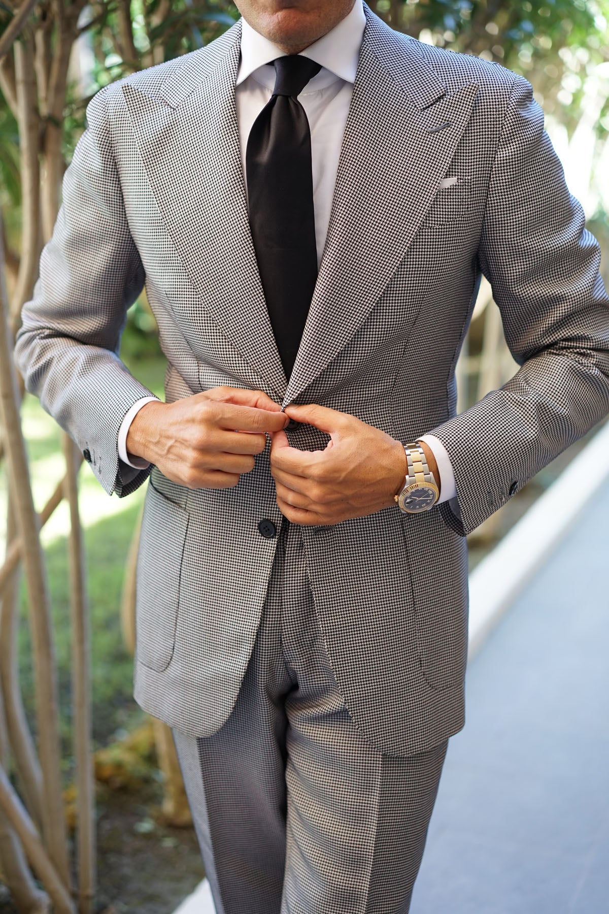 Bond Black Tie - Image 12