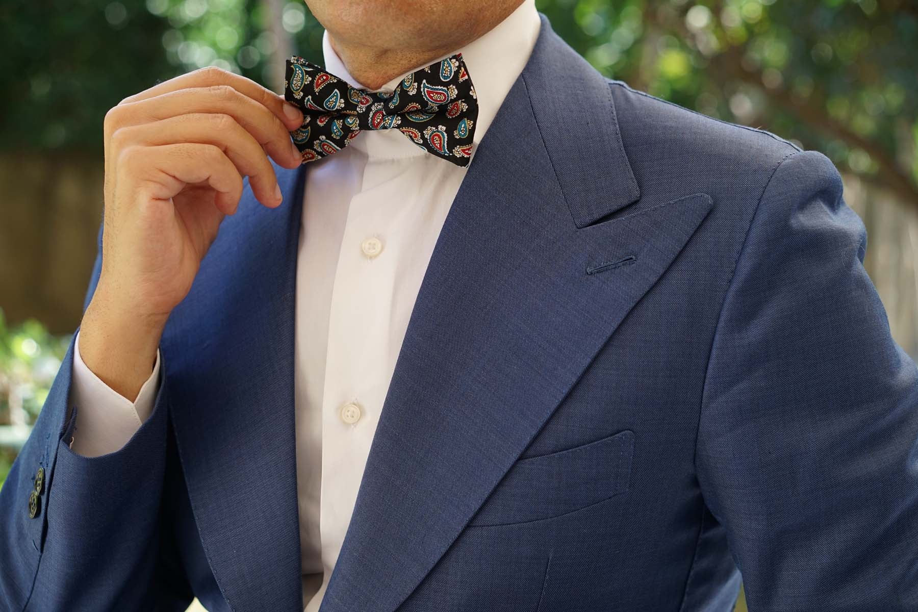 Black Twisted Teardrop Paisley Bow Tie - Image 8