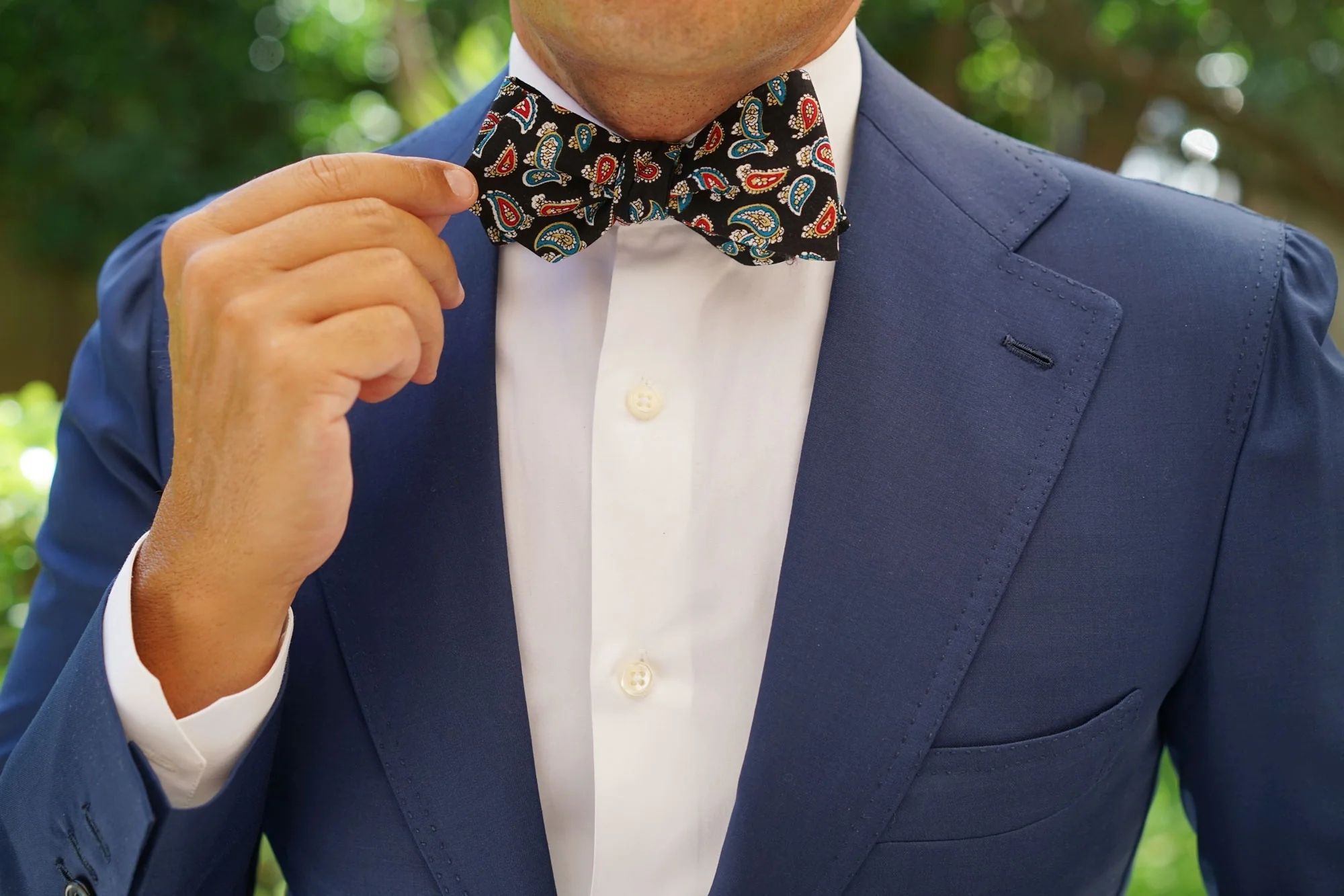 Black Twisted Teardrop Paisley Diamond Self Bow Tie - Image 11