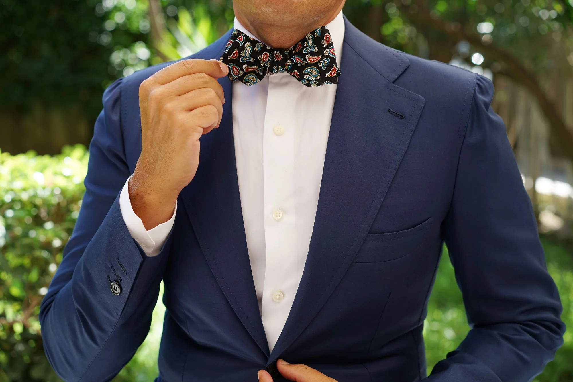 Black Twisted Teardrop Paisley Diamond Self Bow Tie - Image 9