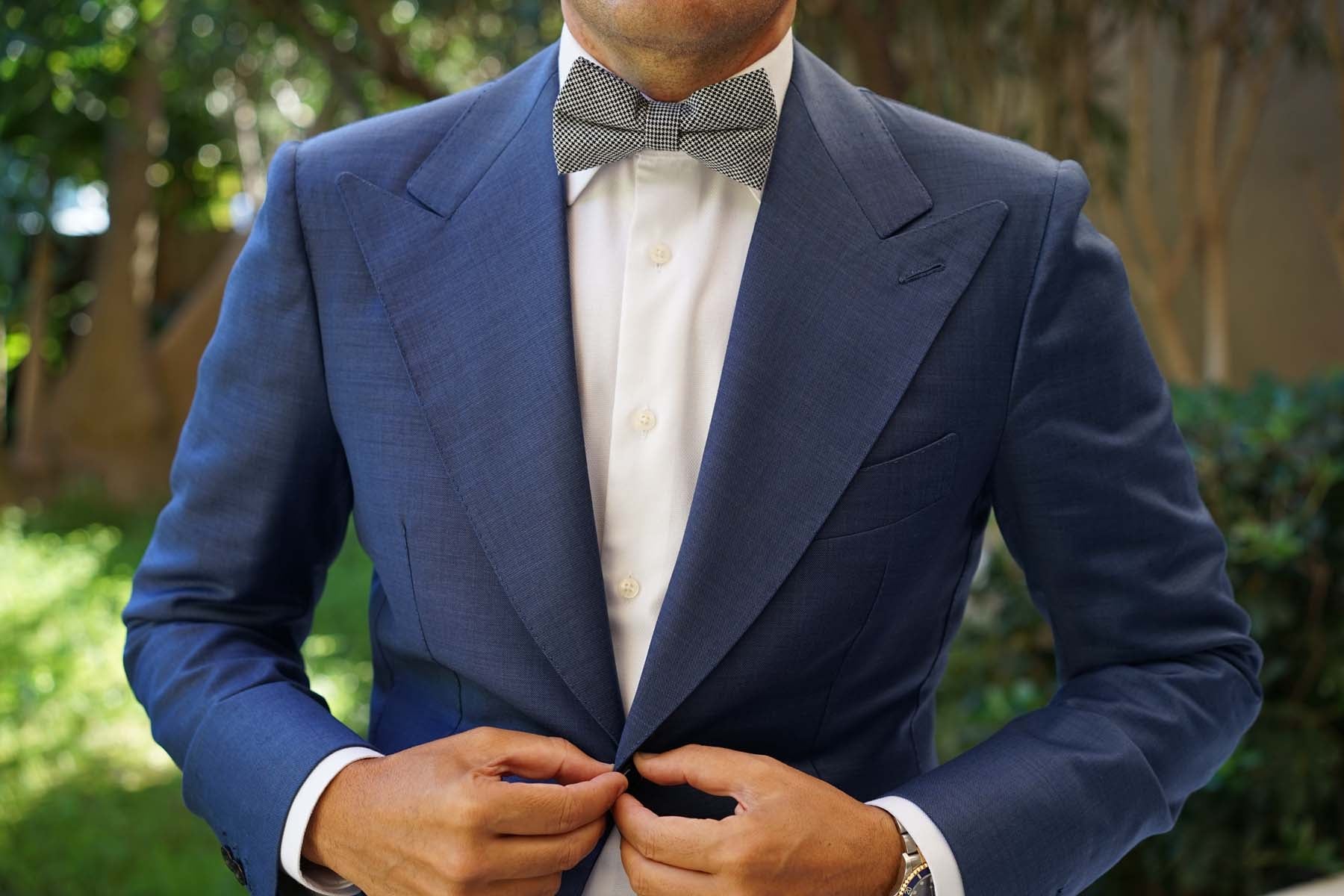 Black & White Houndstooth Cotton Bow Tie - Image 6