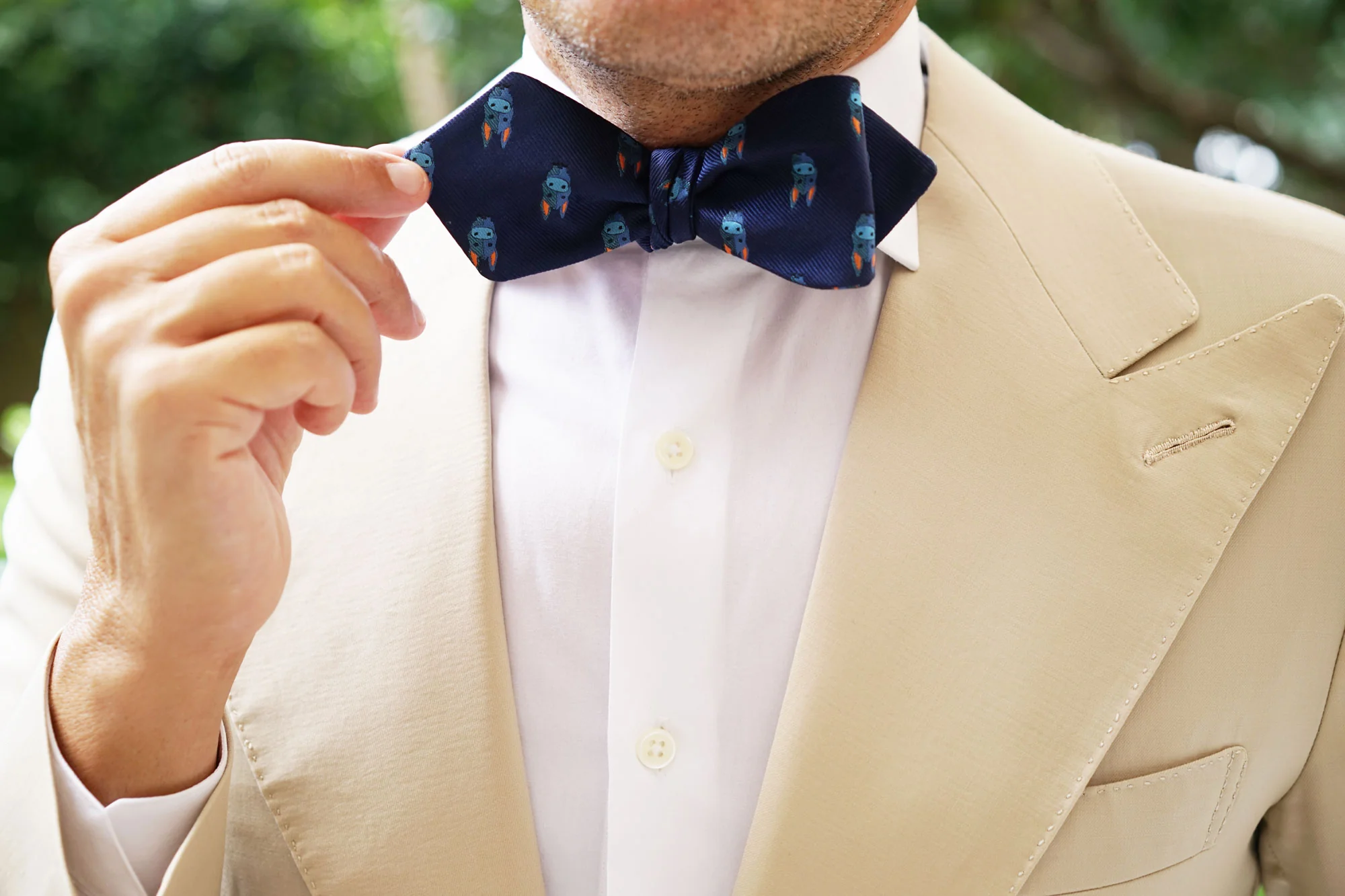 Blue Donkey Diamond Self Bow Tie - Image 10