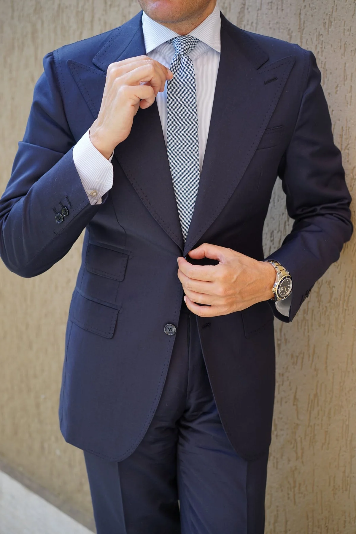 Blue Houndstooth Raw Linen Skinny Tie - Image 8