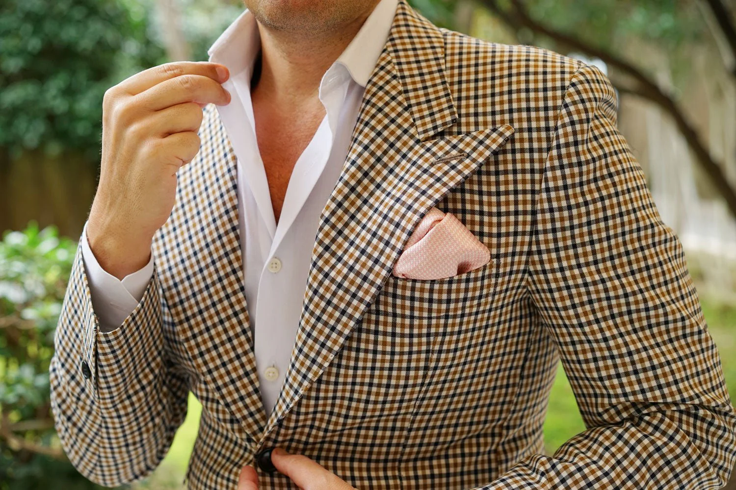 Blush Pink Houndstooth Pocket Square - Image 5