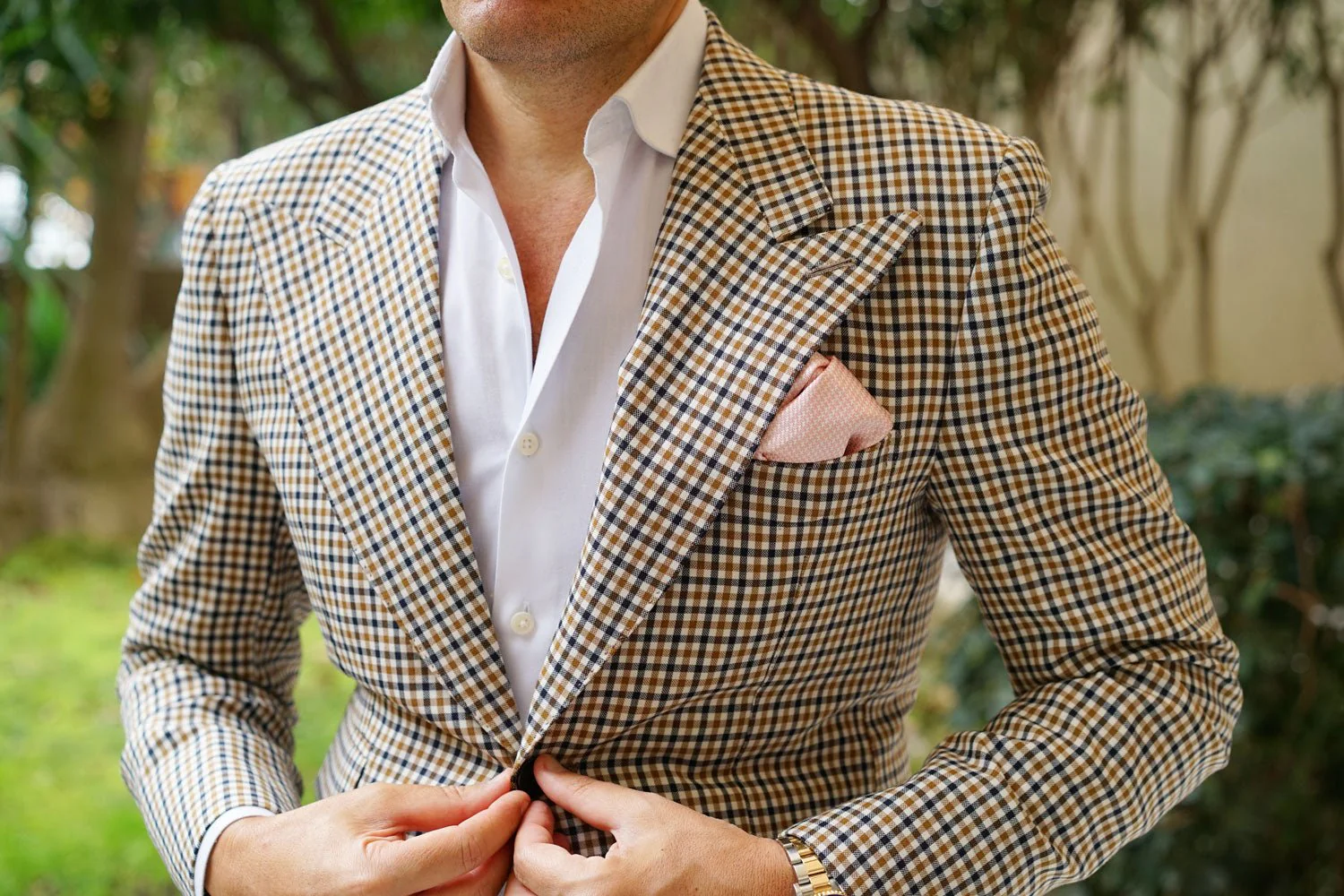 Blush Pink Houndstooth Pocket Square - Image 8
