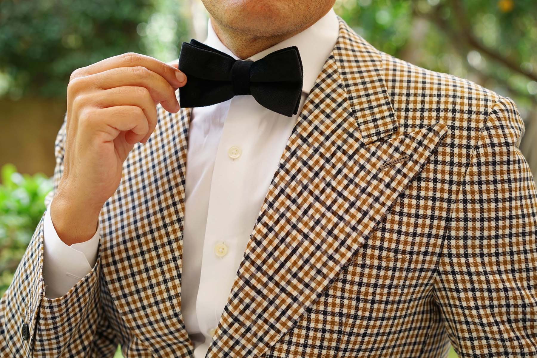 Bond Black Velvet Bow Tie - Image 5