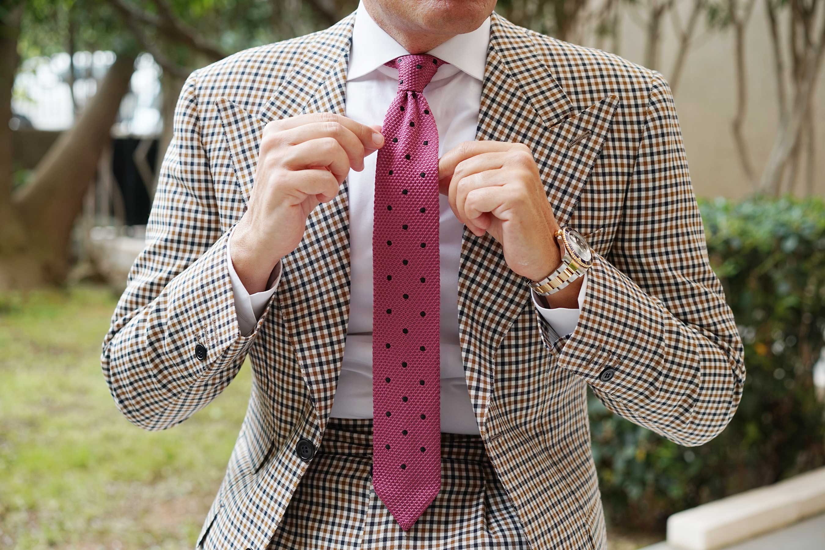 Brizo Pink Polka Dot Knitted Tie - Image 3