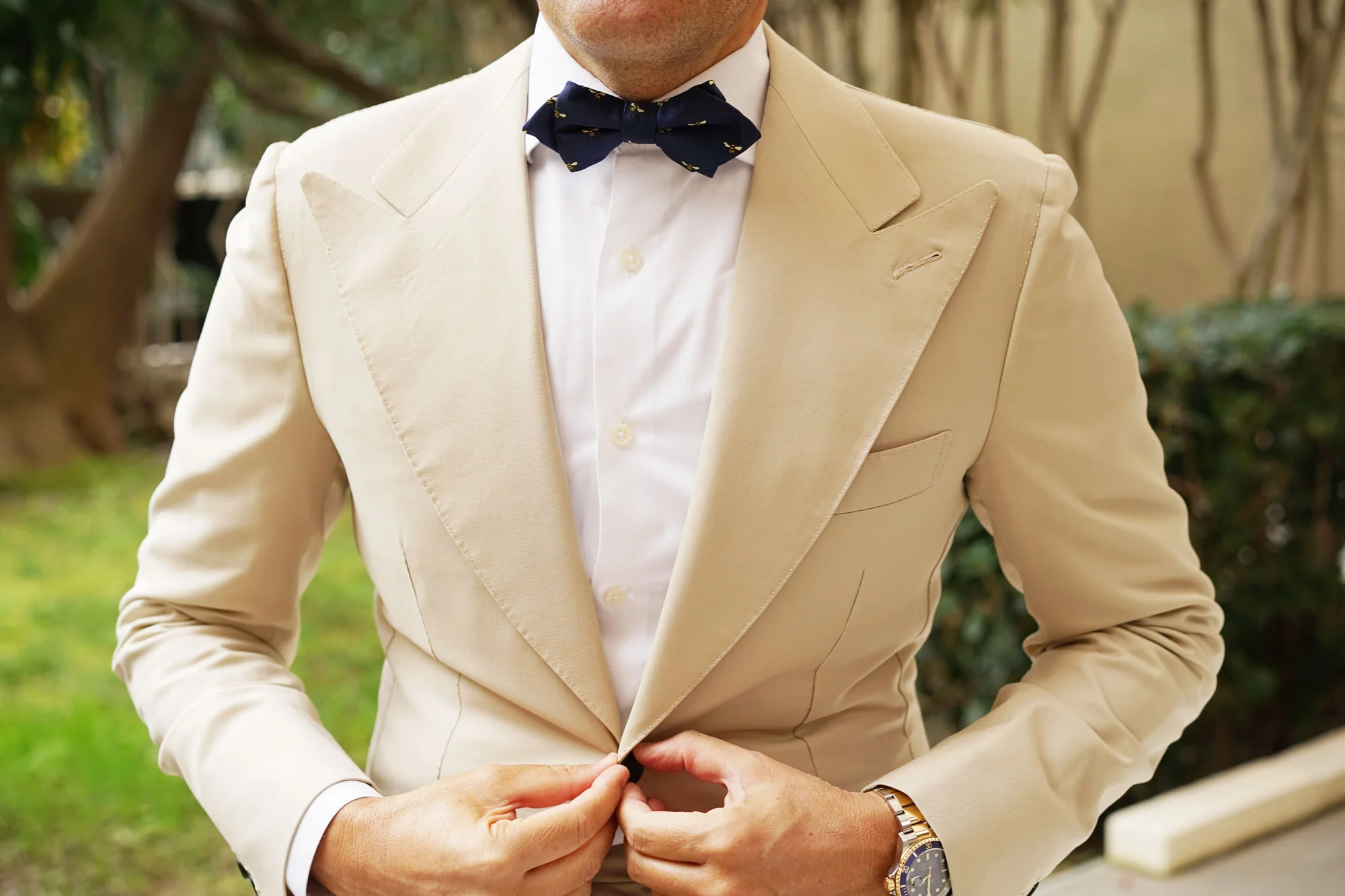 Bumble Bee Diamond Bow Tie - Image 3