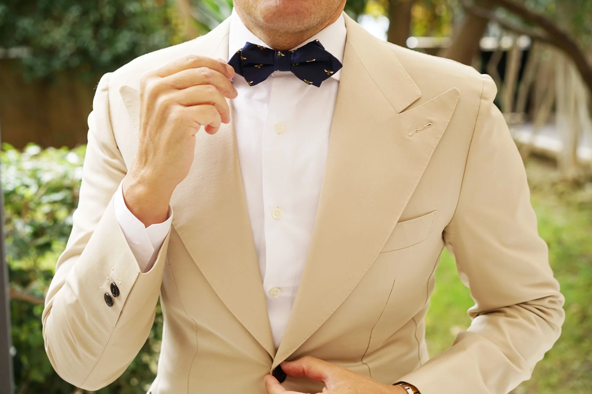 Bumble Bee Diamond Bow Tie - Image 8
