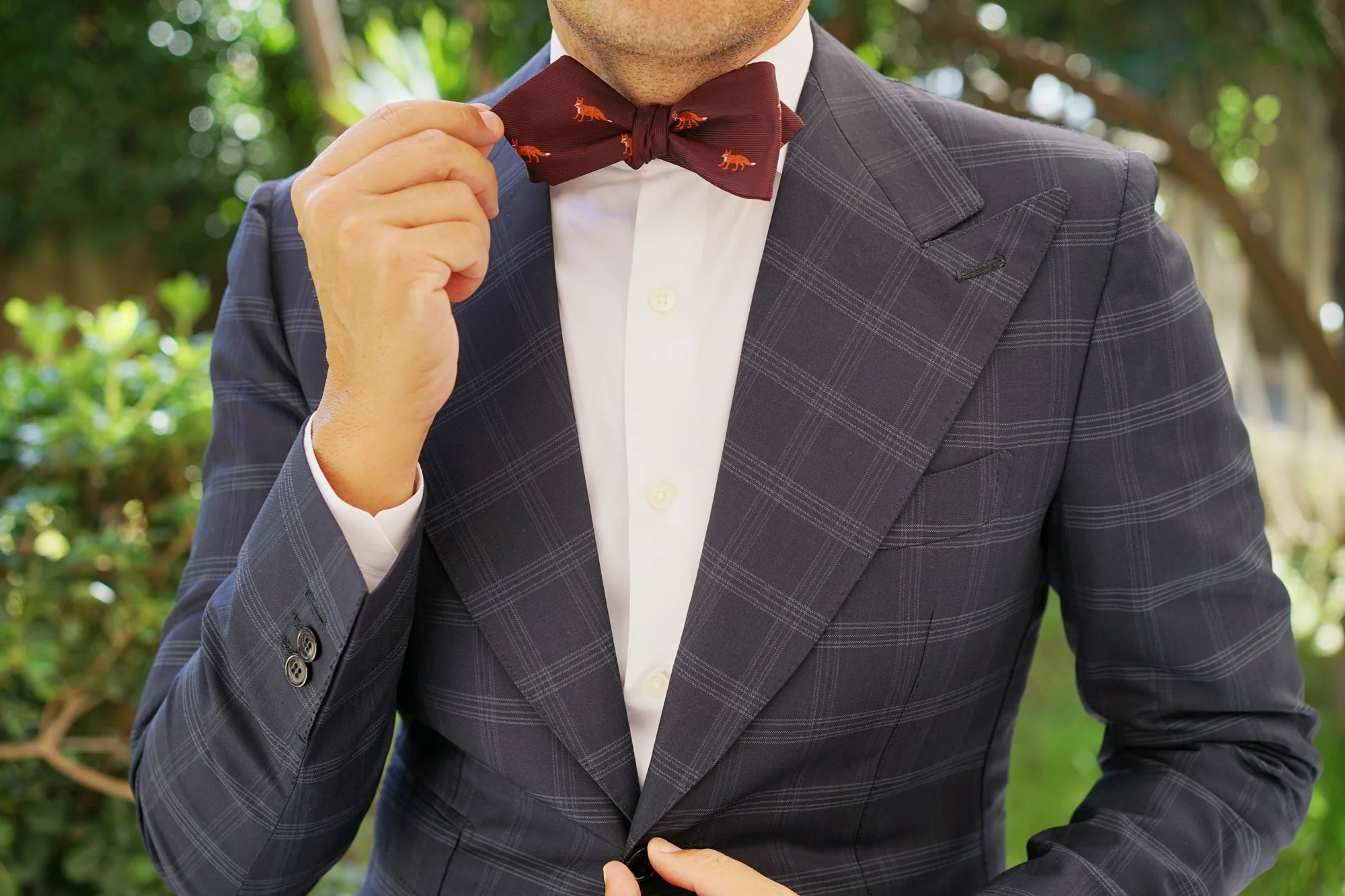 Burgundy Fox Diamond Self Bow Tie - Image 6