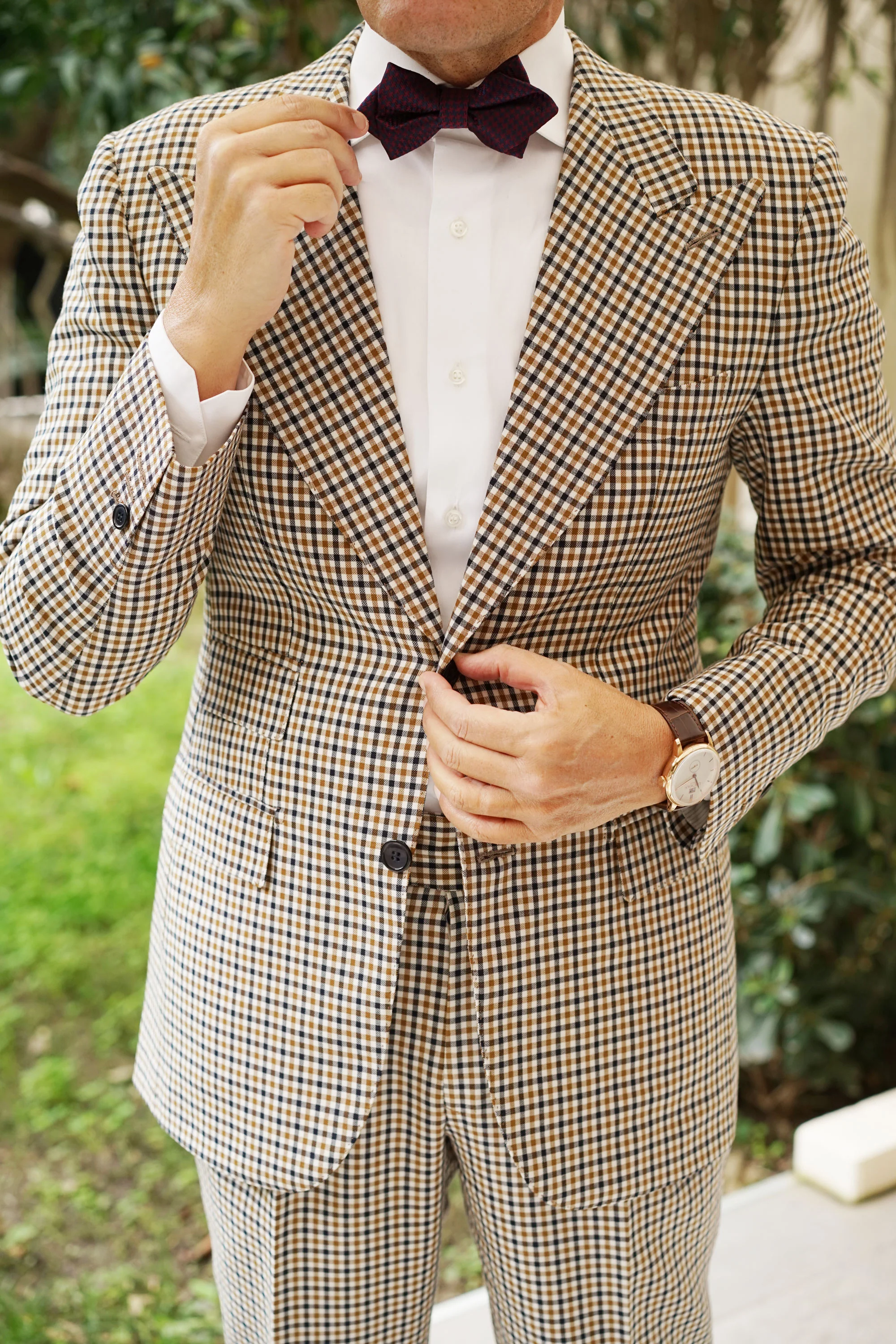 Burgundy Houndstooth Diamond Bow Tie - Image 5