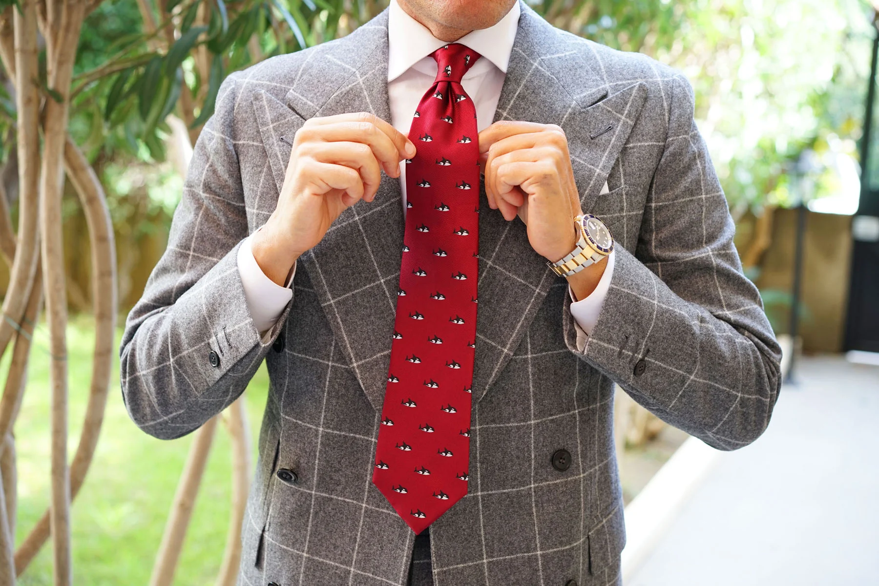 Burgundy Minke Whale Necktie - Image 6
