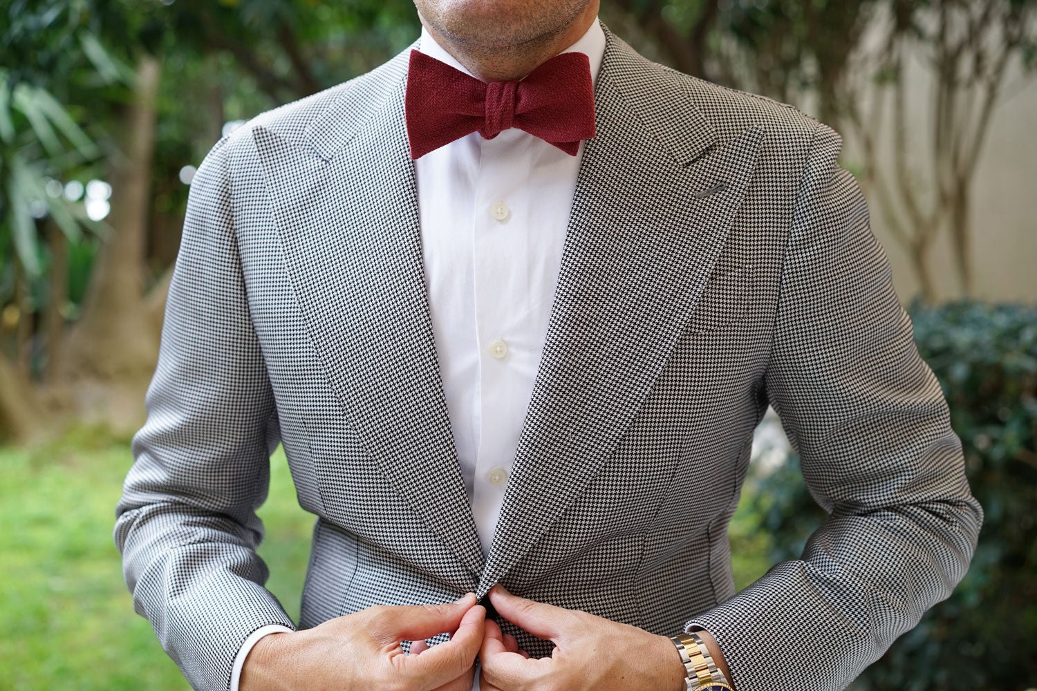 Burnt Burgundy Basket Weave Linen Self Bow Tie - Image 4