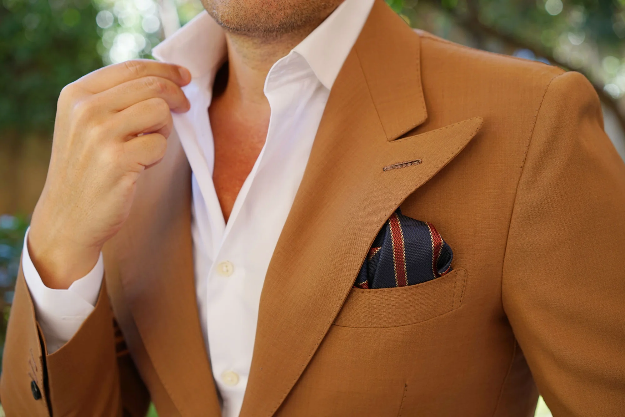 Cambridge Navy Blue with Royal Red Stripes Pocket Square - Image 8