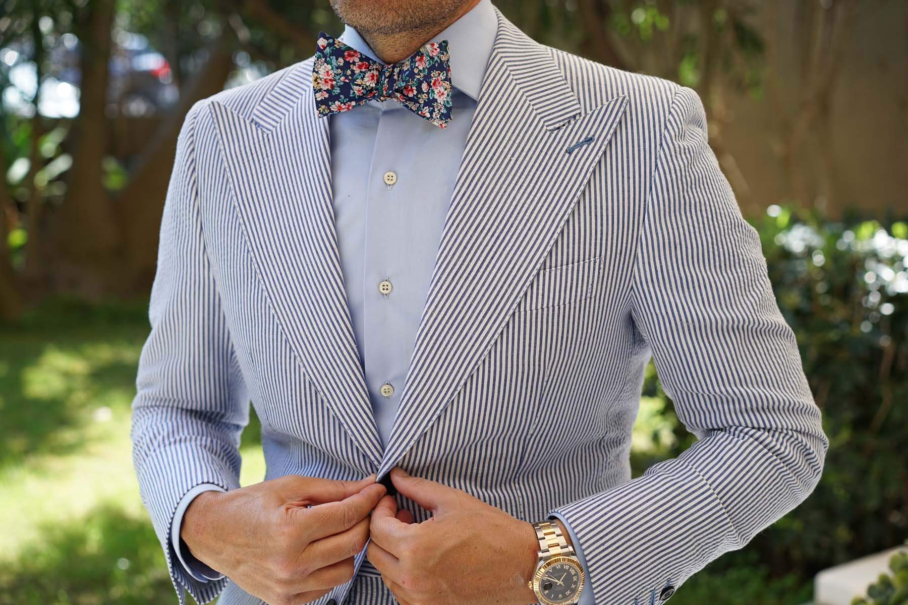 Cancún Blue Floral Self Bow Tie - Image 4
