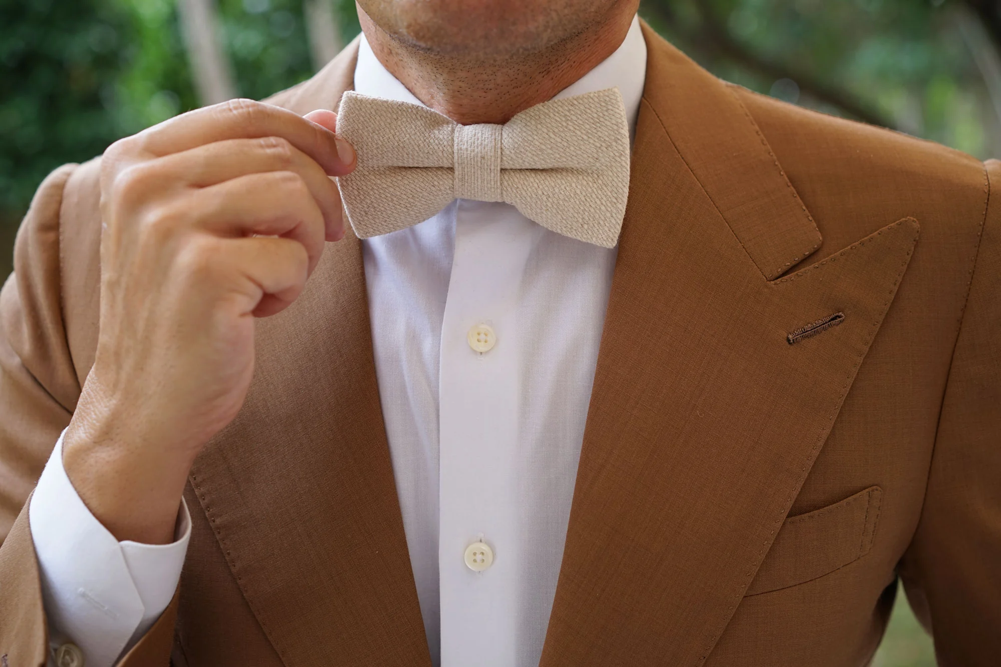 Champagne Basket Weave Linen Bow Tie - Image 6