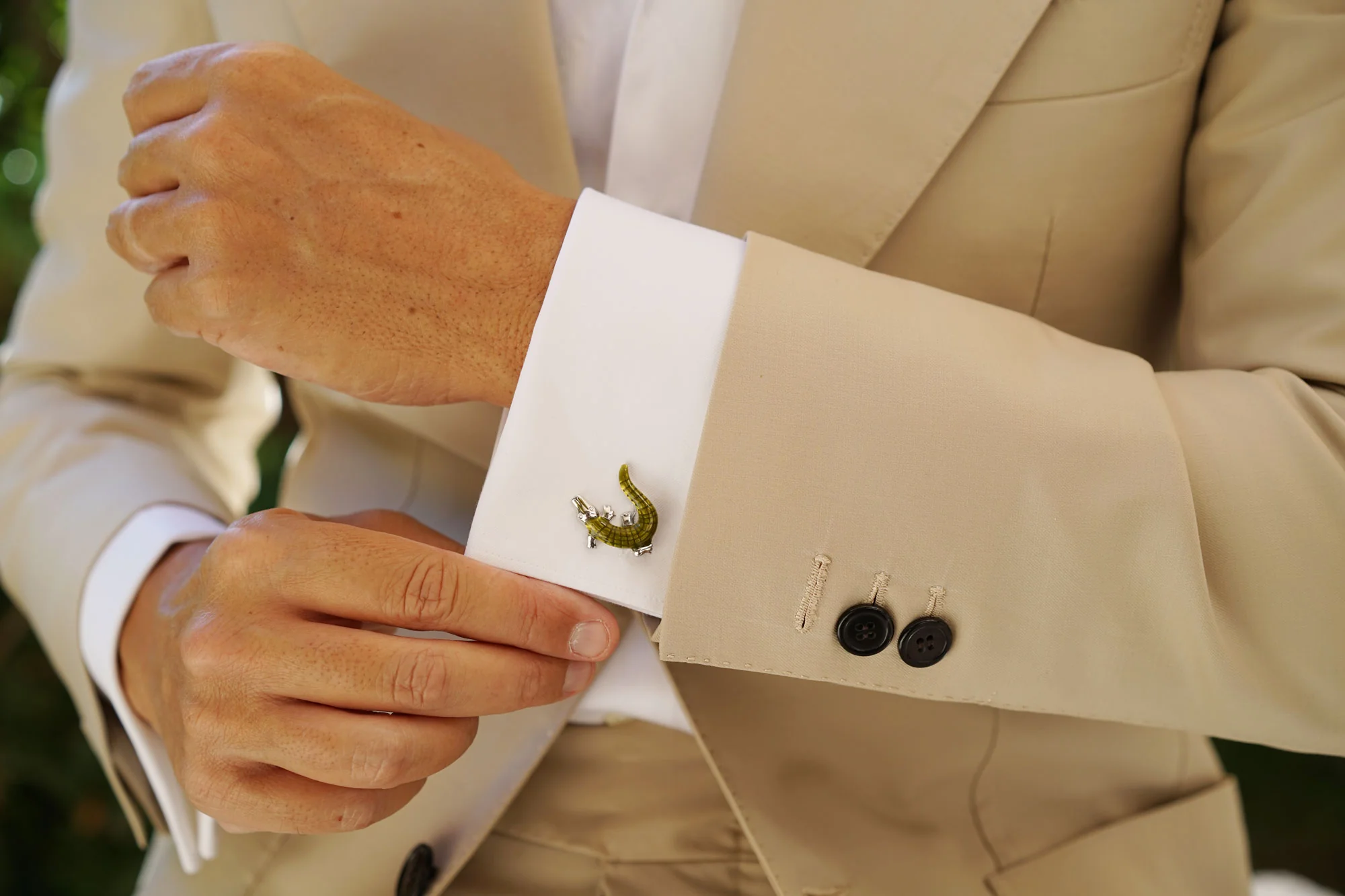 Charming Green Crocodile Cufflinks - Image 9