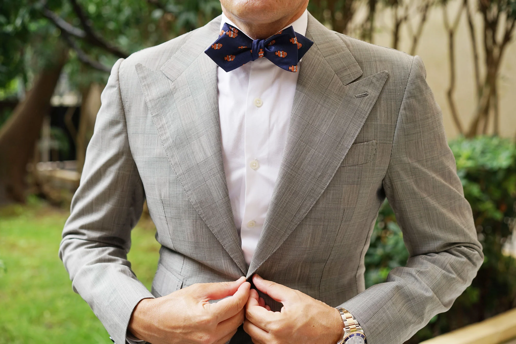 Clown Fish Diamond Self Bow Tie - Image 4