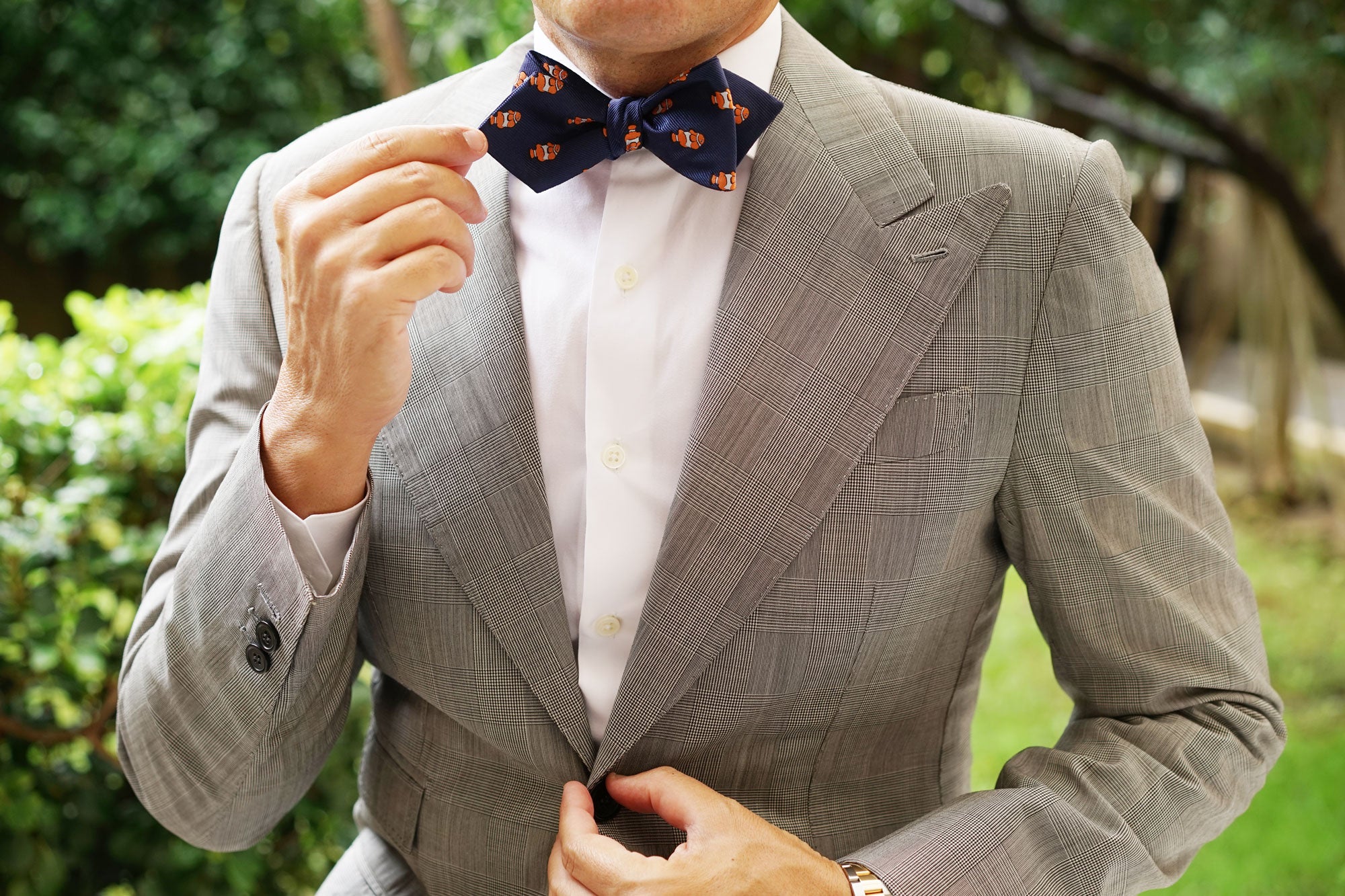 Clown Fish Diamond Self Bow Tie - Image 8