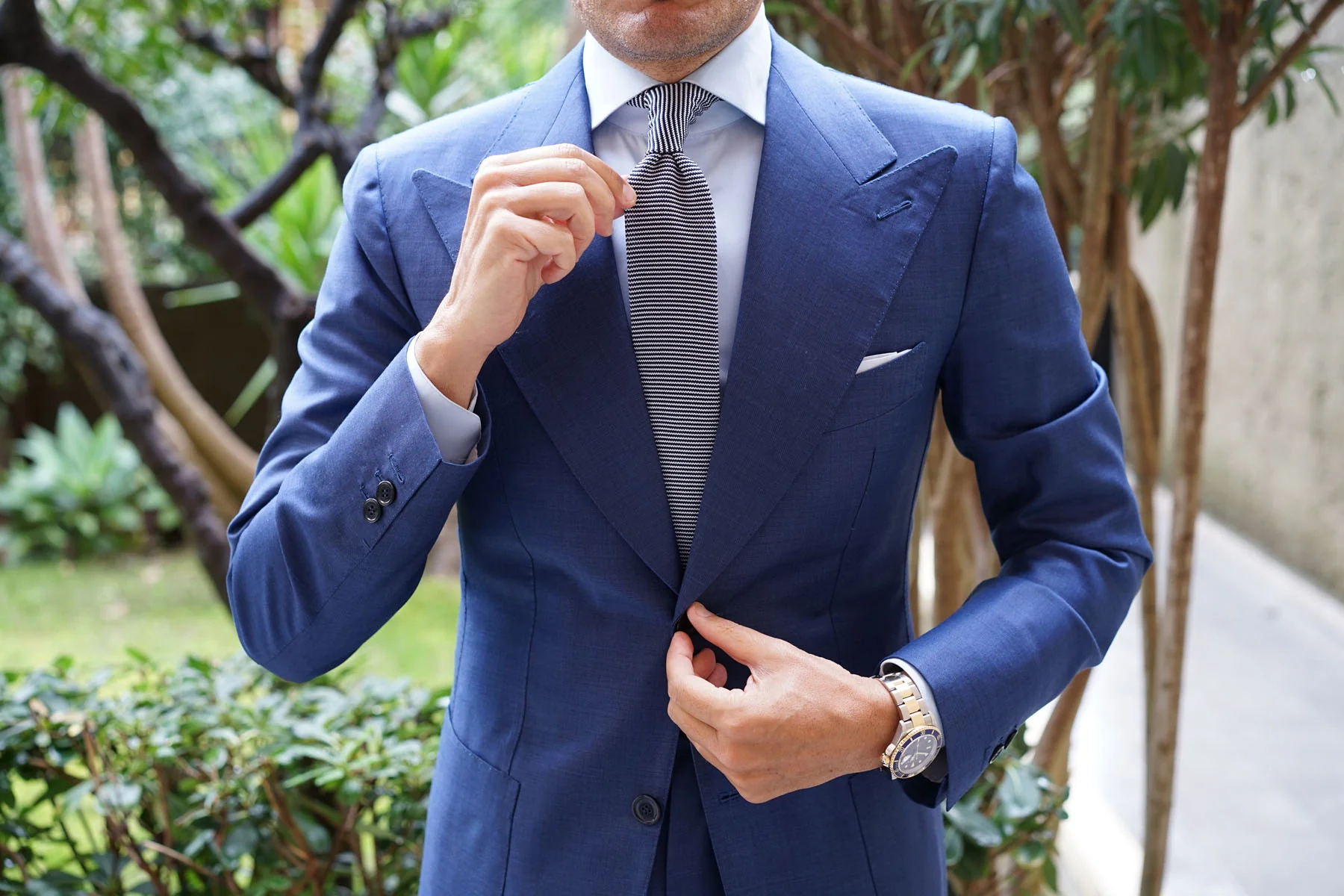 Coolidge Navy Blue Pattern Knitted Tie - Image 6