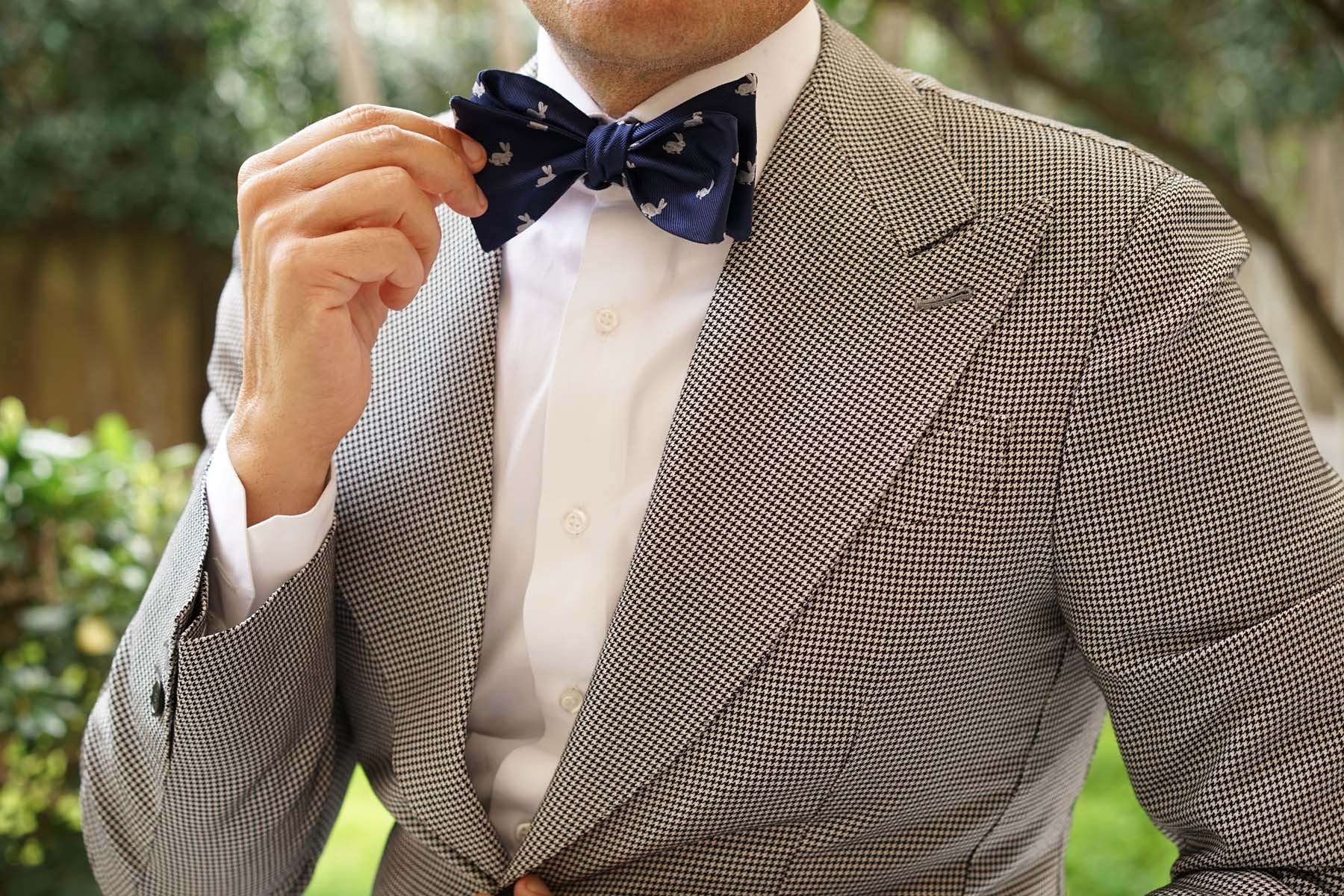 Curious Rabbit Self Bow Tie - Image 6