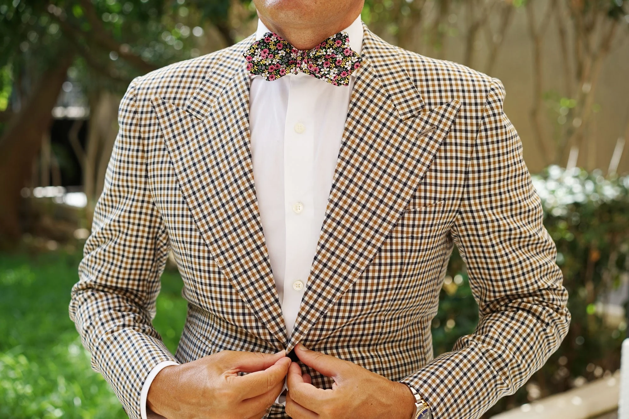 Daffodil Floral Diamond Self Bow Tie - Image 4