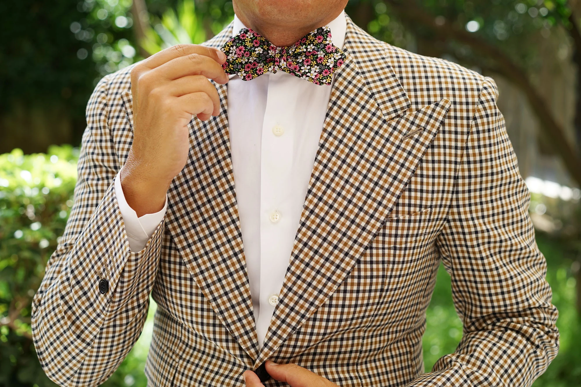 Daffodil Floral Diamond Self Bow Tie - Image 6