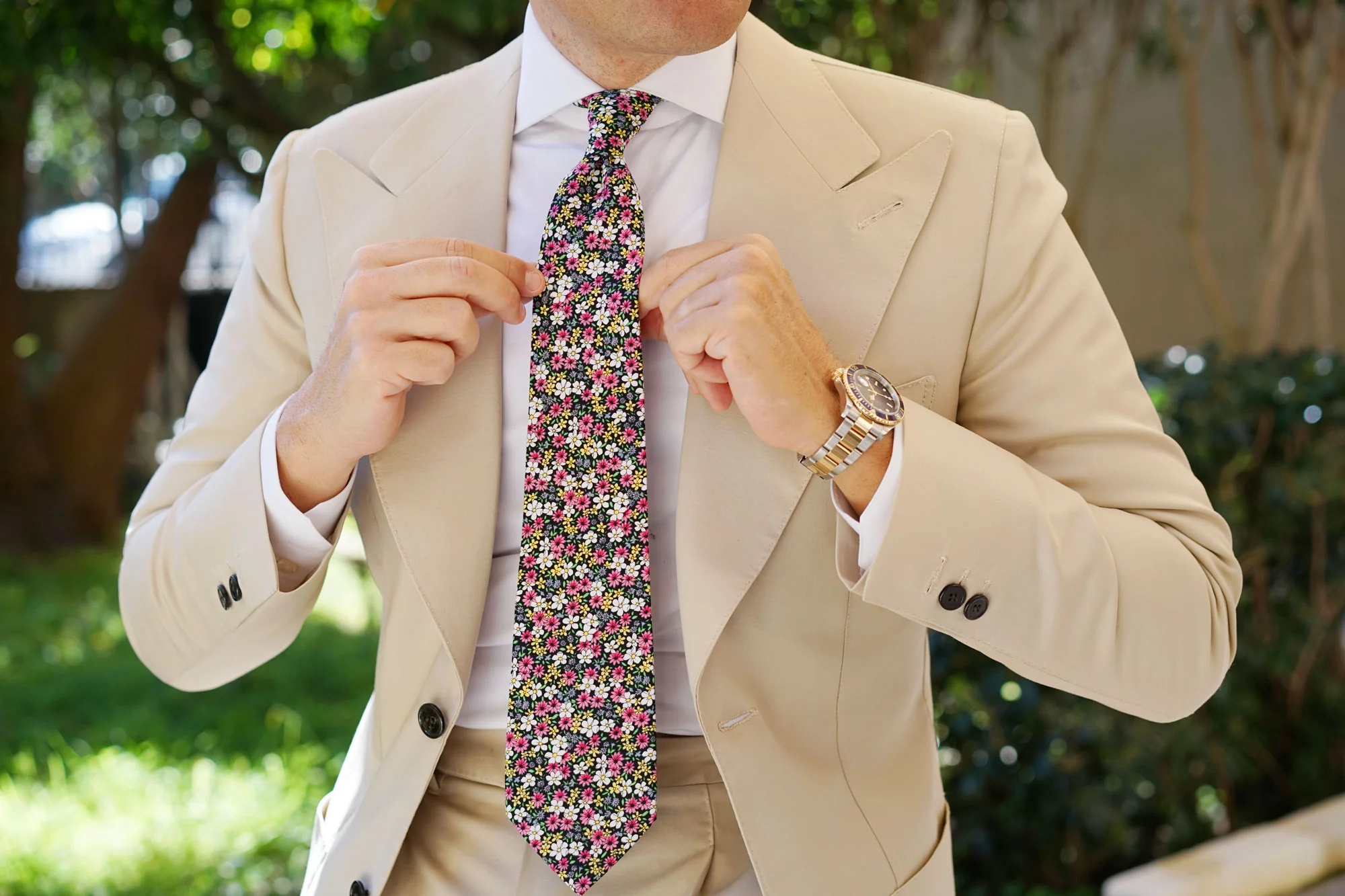 Daffodil Floral Tie - Image 4