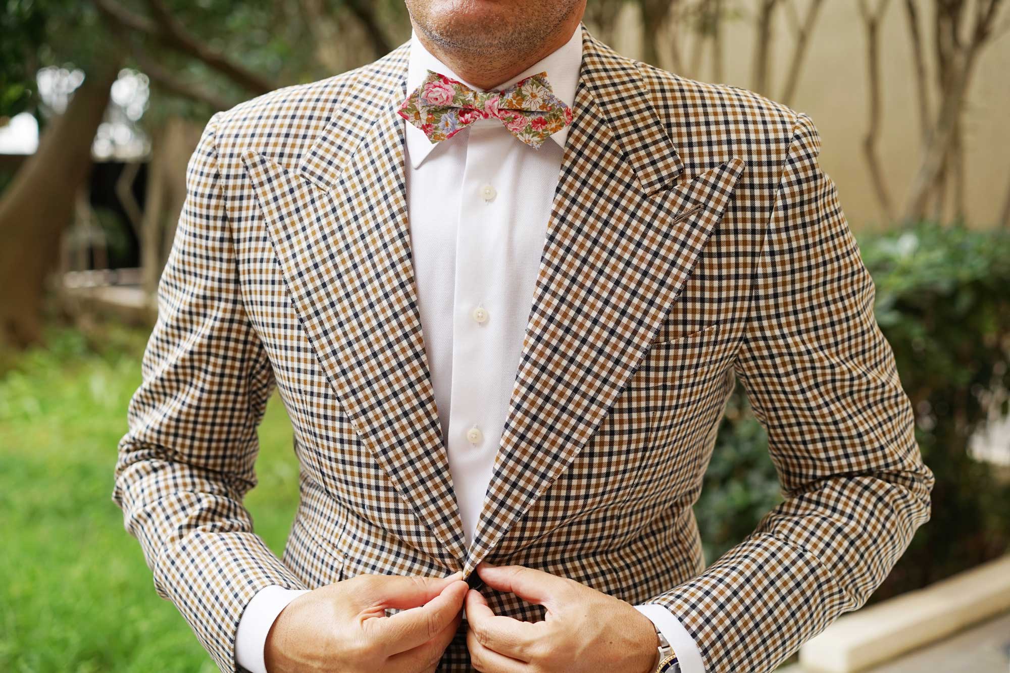 Daisy Floral Diamond Bow Tie - Image 3