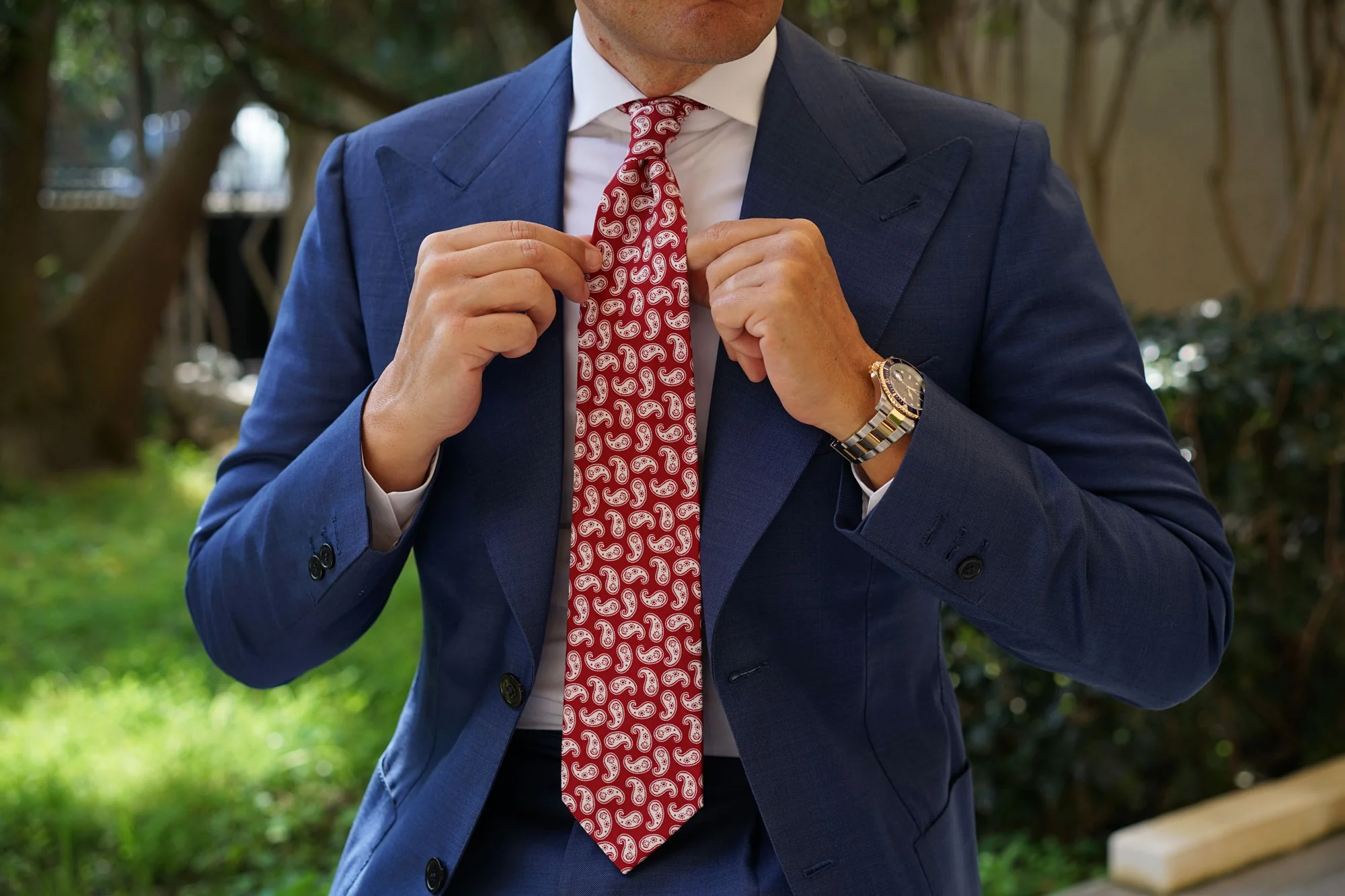 Danielre Red Paisley Necktie - Image 8