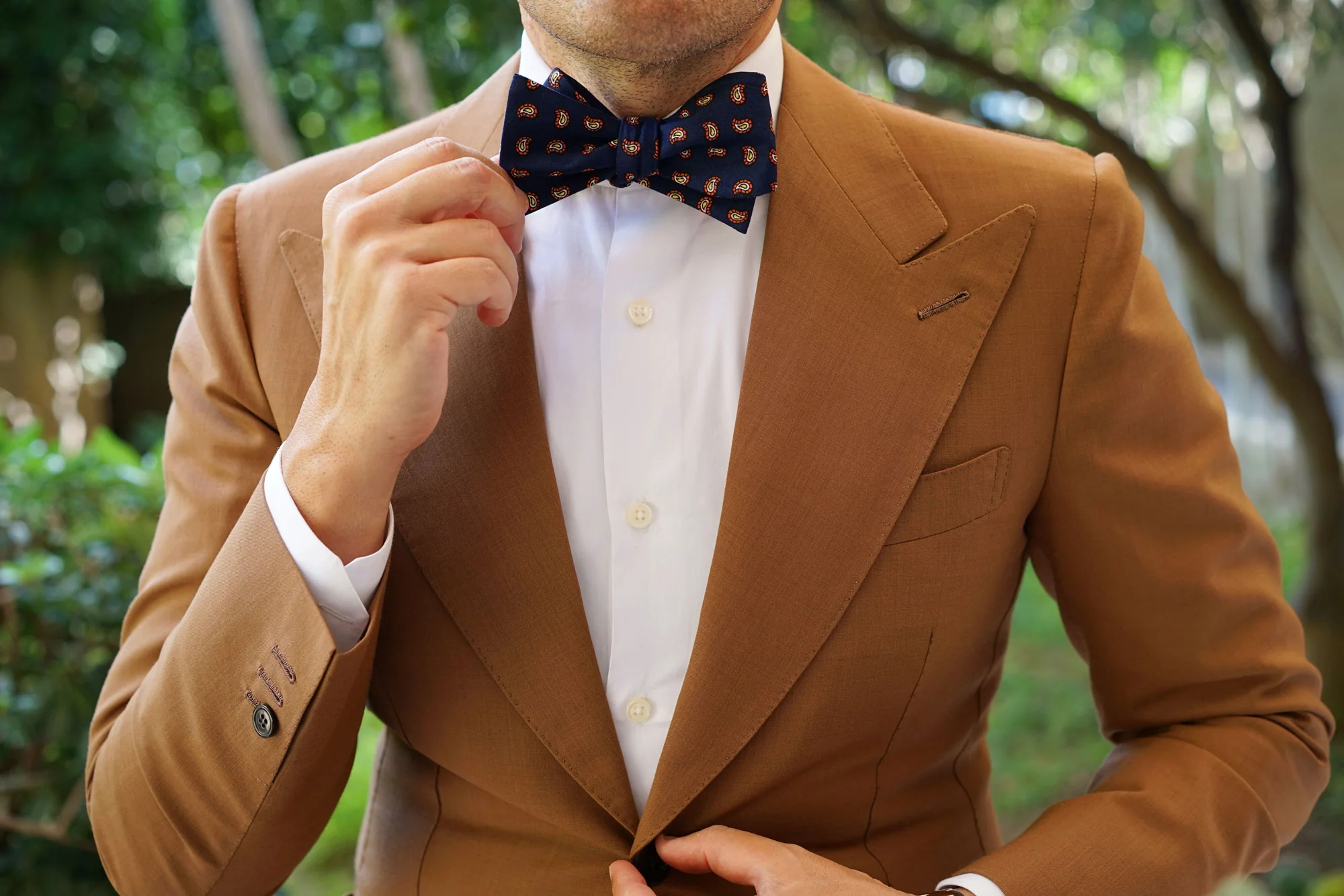 Darius the Great Midnight Blue Paisley Self Bow Tie - Image 6