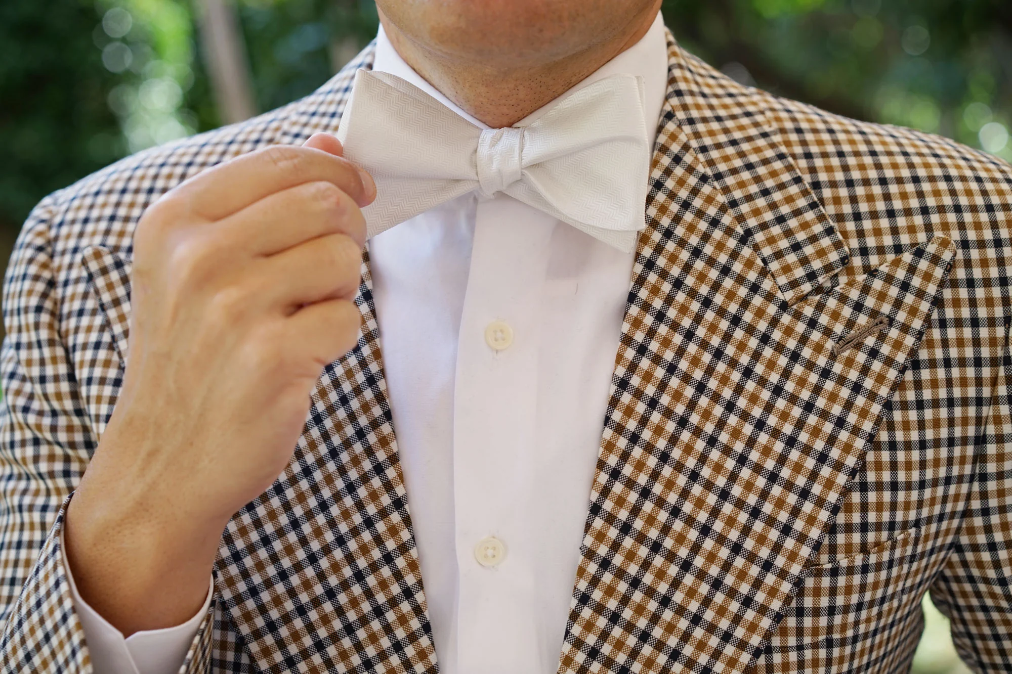 Diamond White Herringbone Chevron Self Bow Tie - Image 6