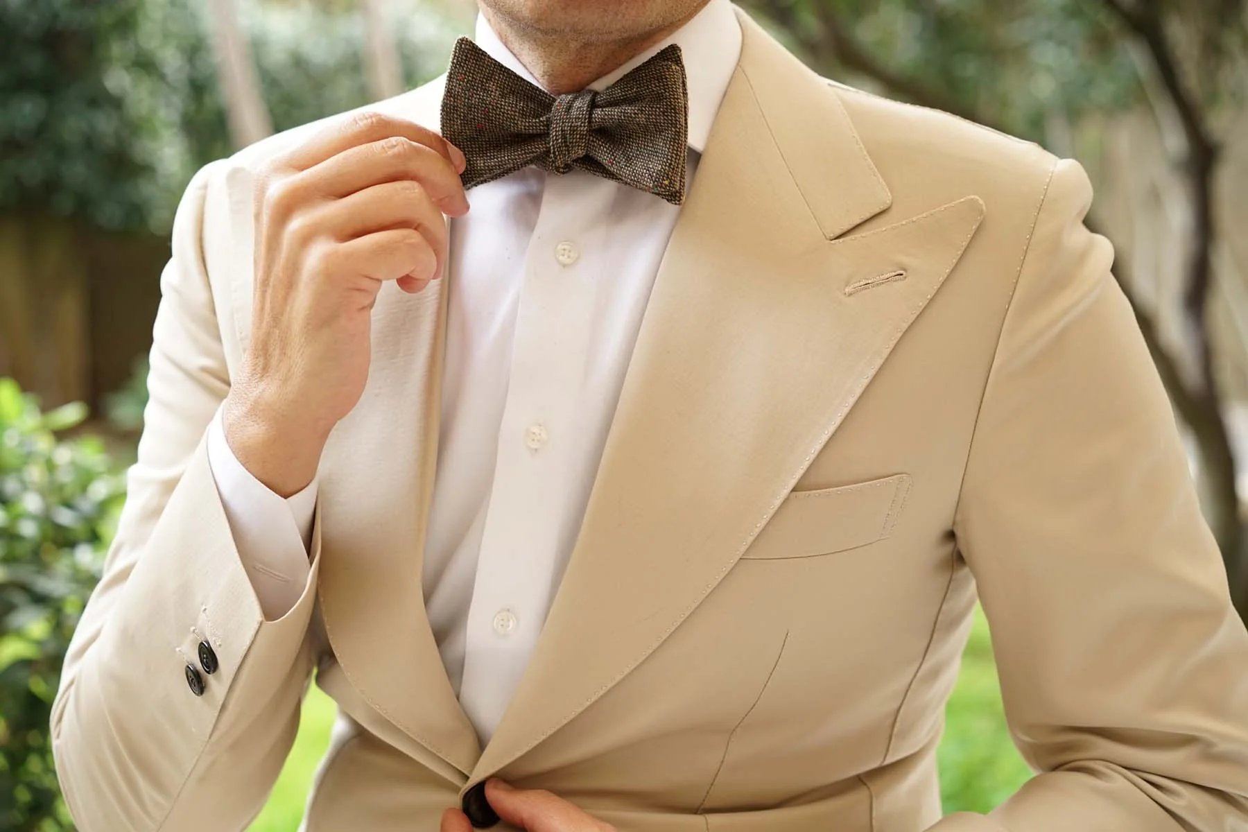 Donegal Green Self Bow Tie - Image 6