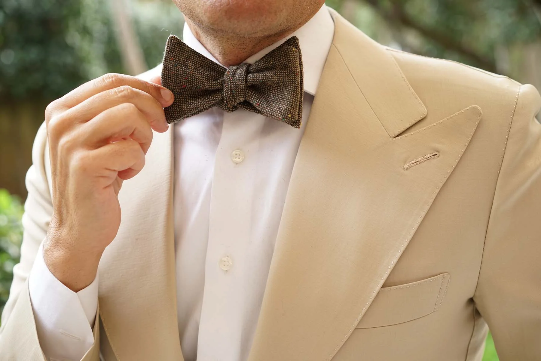 Donegal Green Self Bow Tie - Image 7