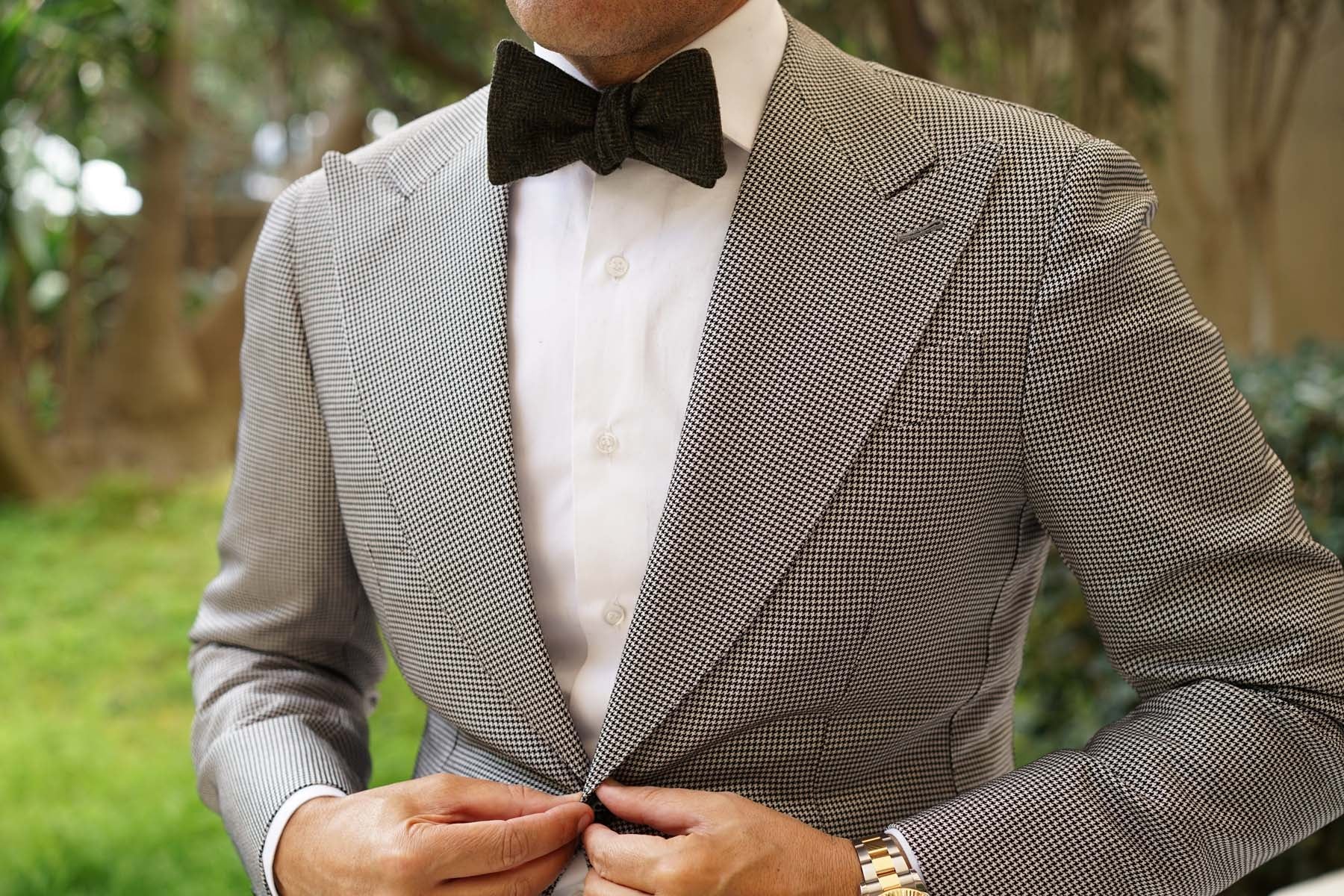 Essex Green Herringbone Textured Wool Self Bow Tie - Image 4