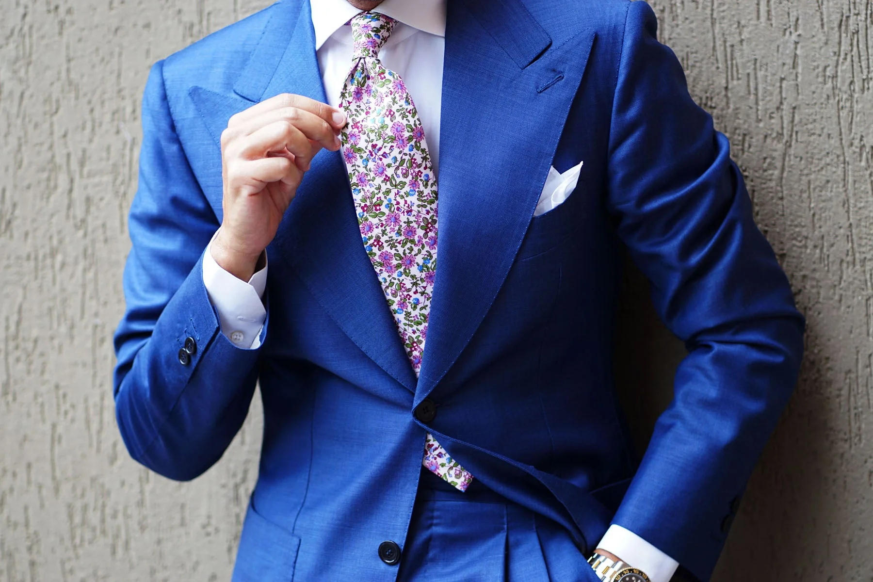 Etrangère Paradis Floral Necktie - Image 13