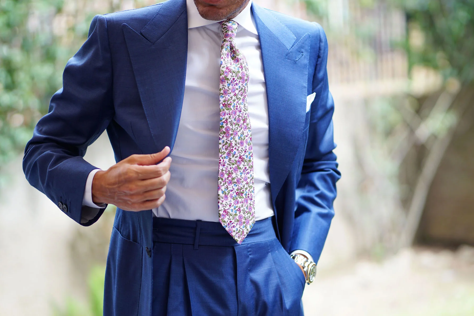 Etrangère Paradis Floral Necktie - Image 18